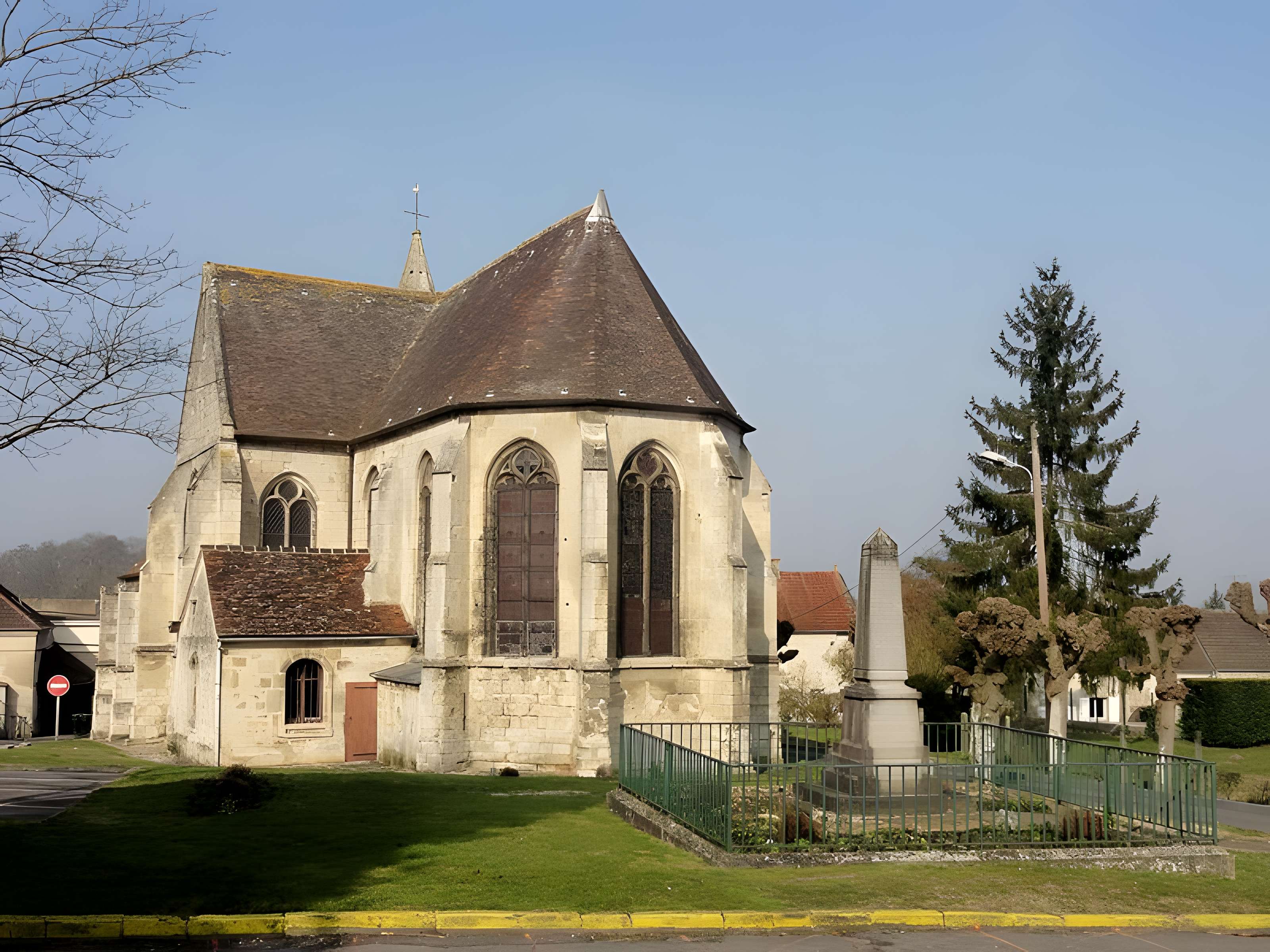 Église de la Sainte-Trinité de Saint-Sauveur