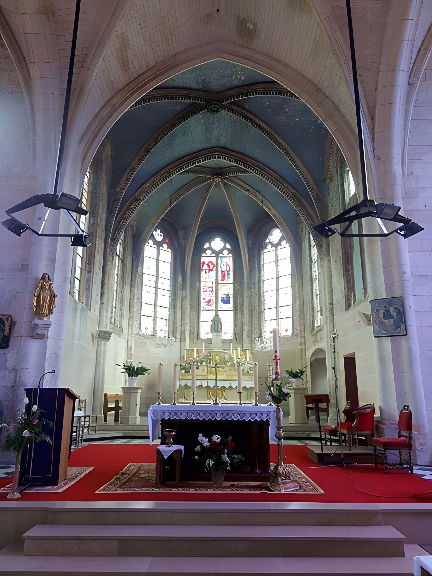 Église de la Sainte-Trinité de Saint-Sauveur