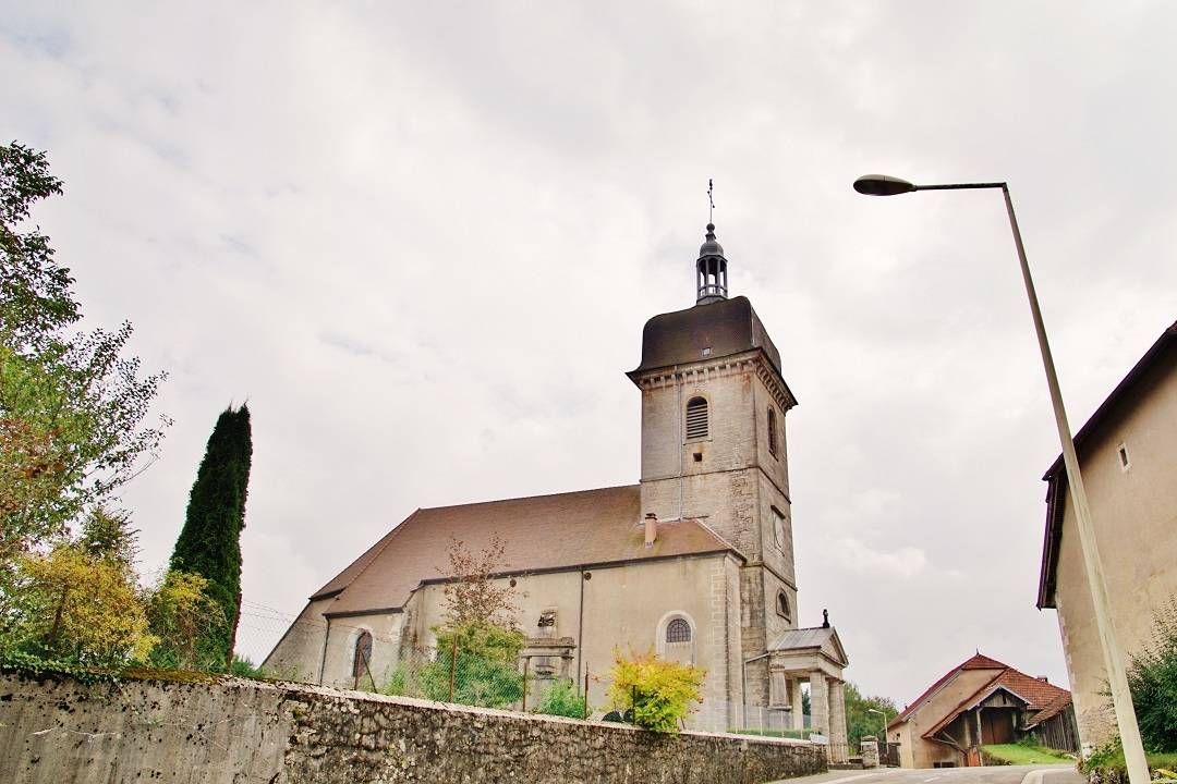 Photo de Kirche der Himmelfahrt der Heiligen Jungfrau Maria von Valempoulières