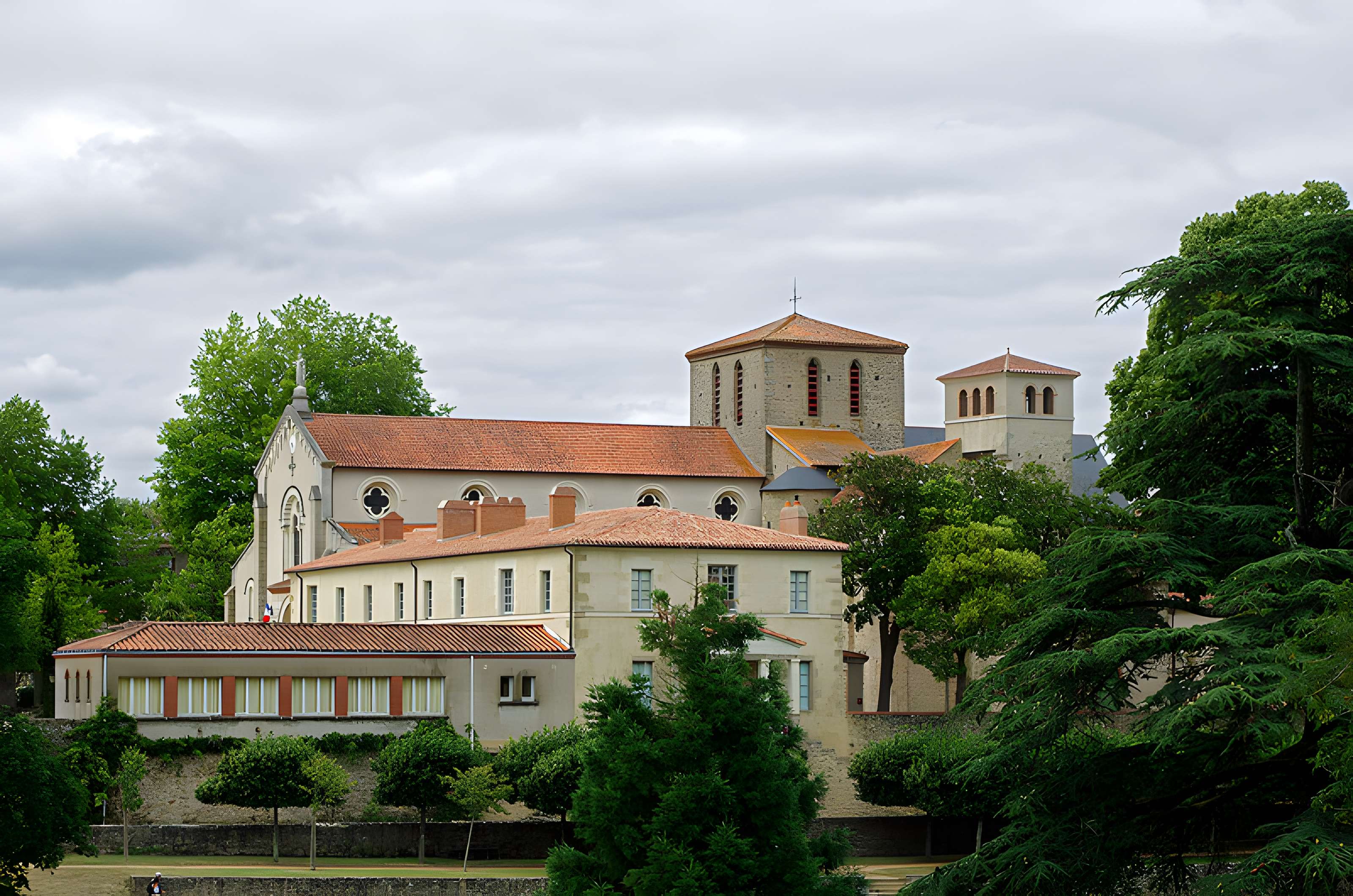 Église de la Trinité de Clisson