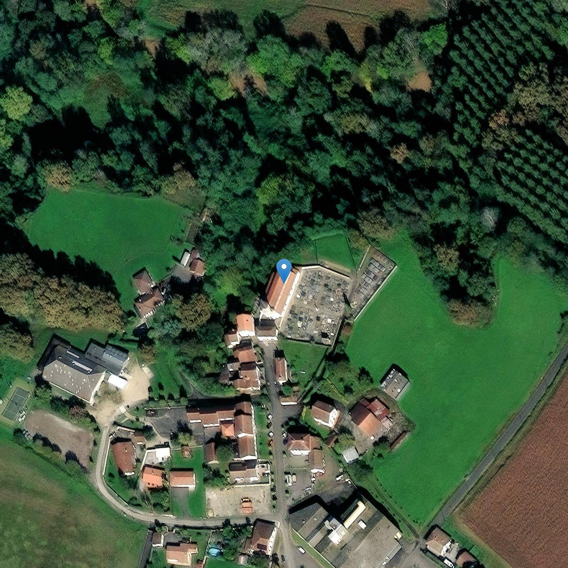 Photo de 克莱蒙圣玛德琳教堂