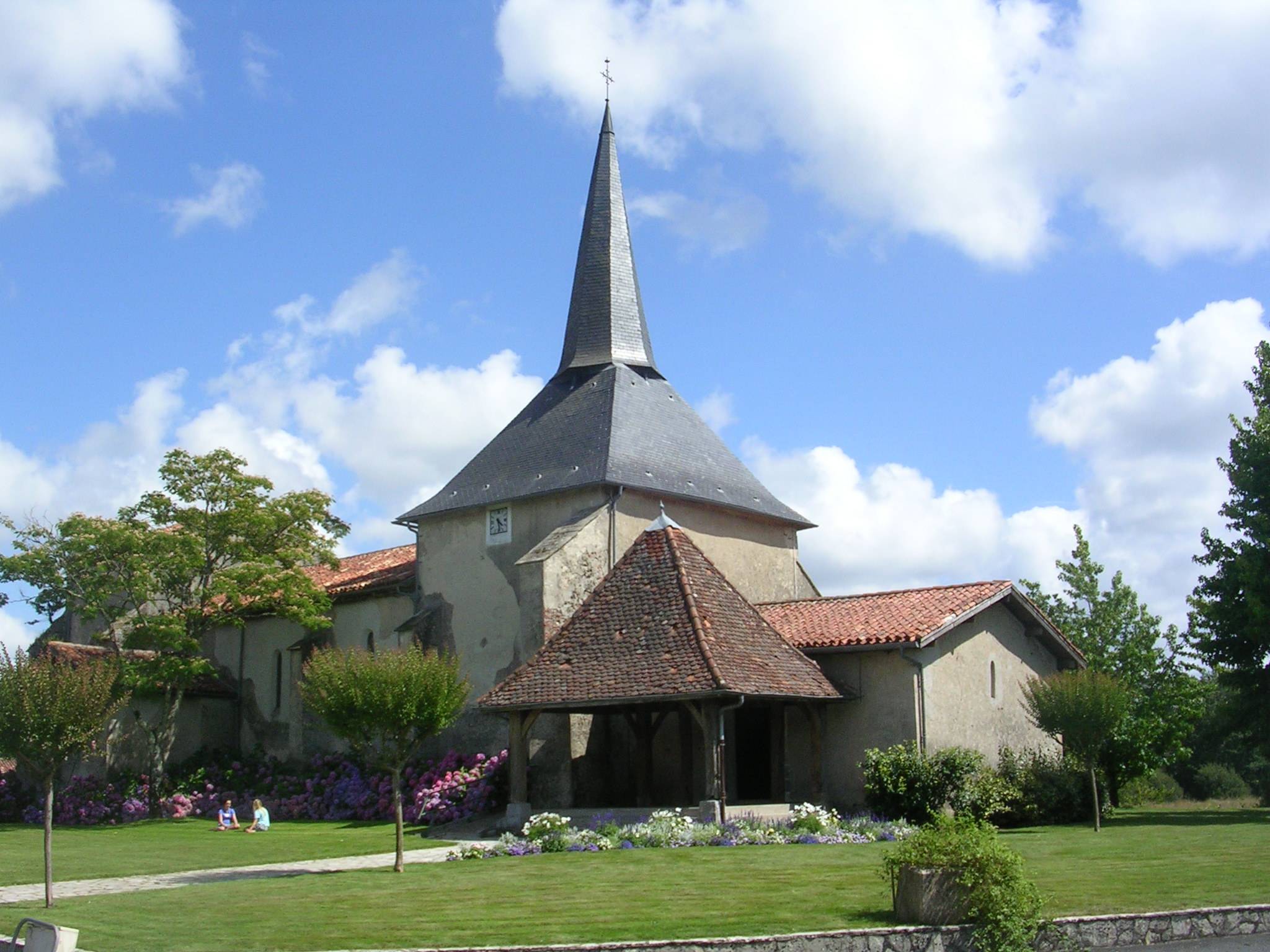 Photo de Saint-Michel de Saint-Paul-en-Born Church
