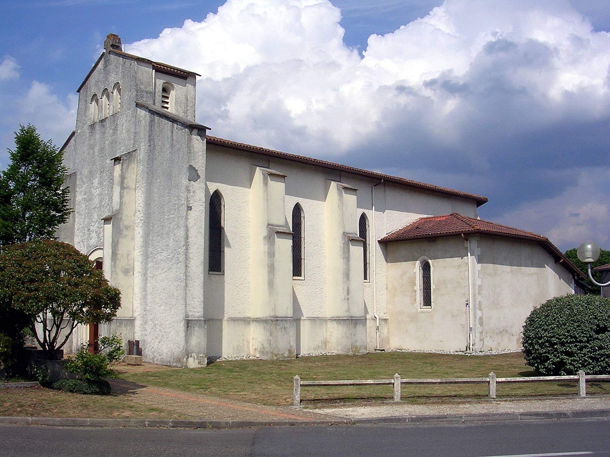 Photo de Church of St. Eulalie of St. Eulalie-en-Born