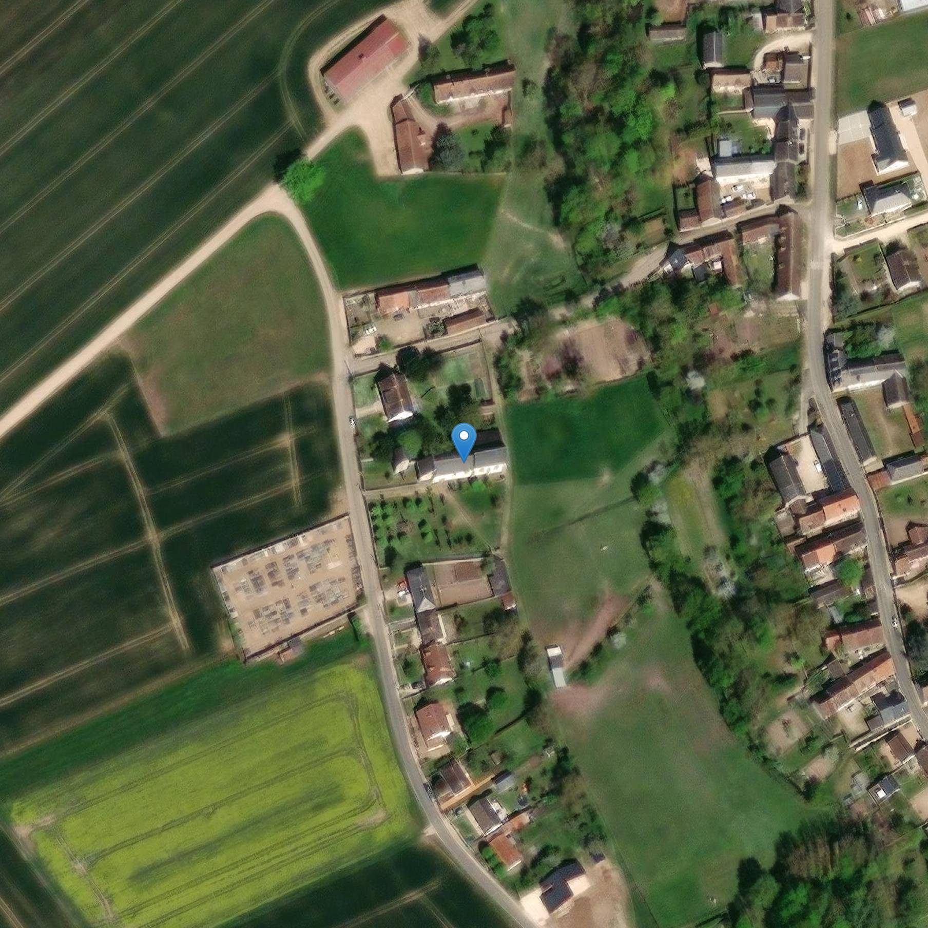 Photo de Church of the Assumption of the Saint-Vierge of Aulnay