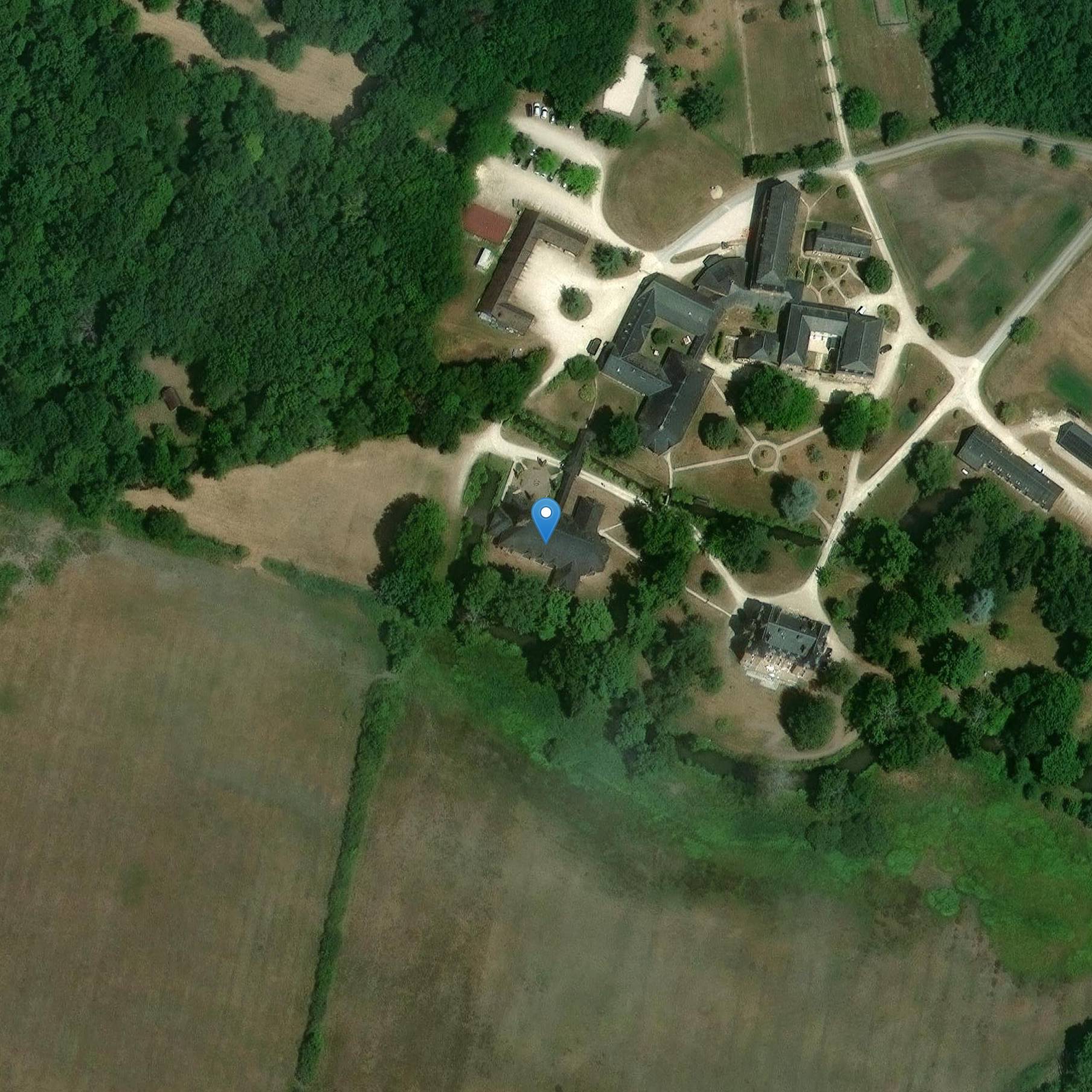 Photo de Kirche der Gemeinde der Seligsprechungen von Burtin