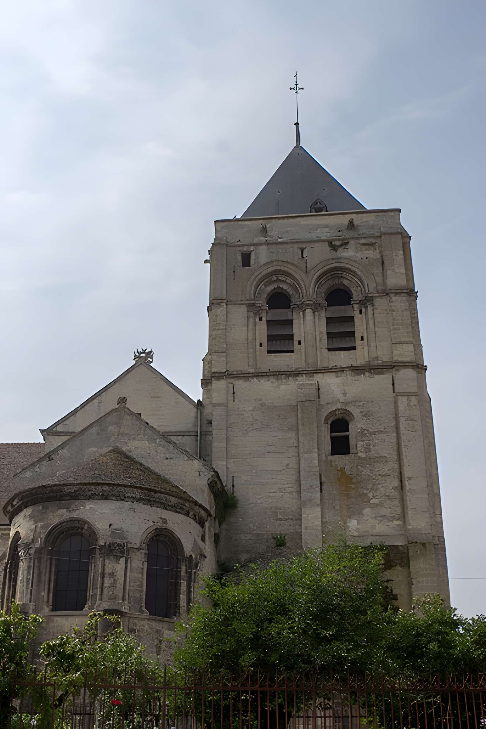 Église Notre-Dame de Bruyères-et-Montbérault