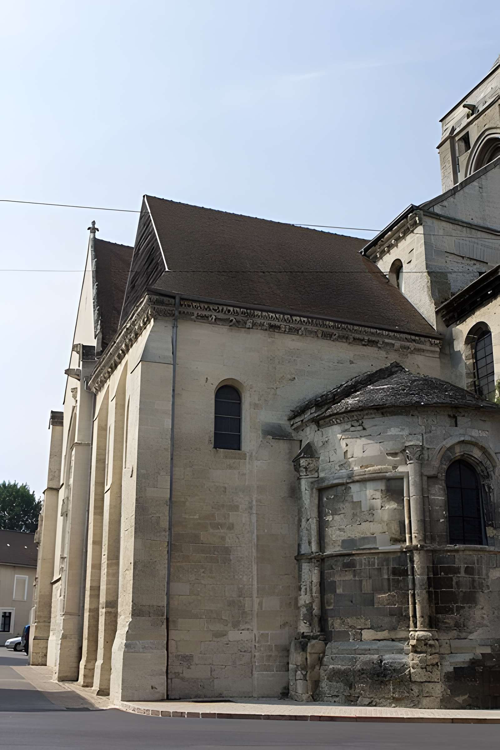 Église Notre-Dame de Bruyères-et-Montbérault