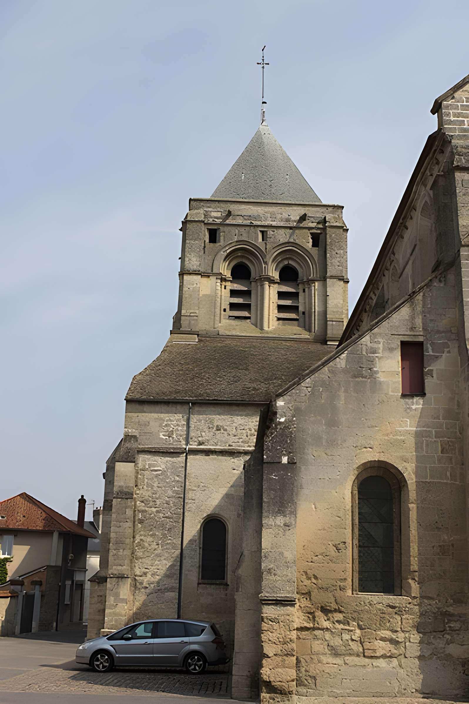 Église Notre-Dame de Bruyères-et-Montbérault