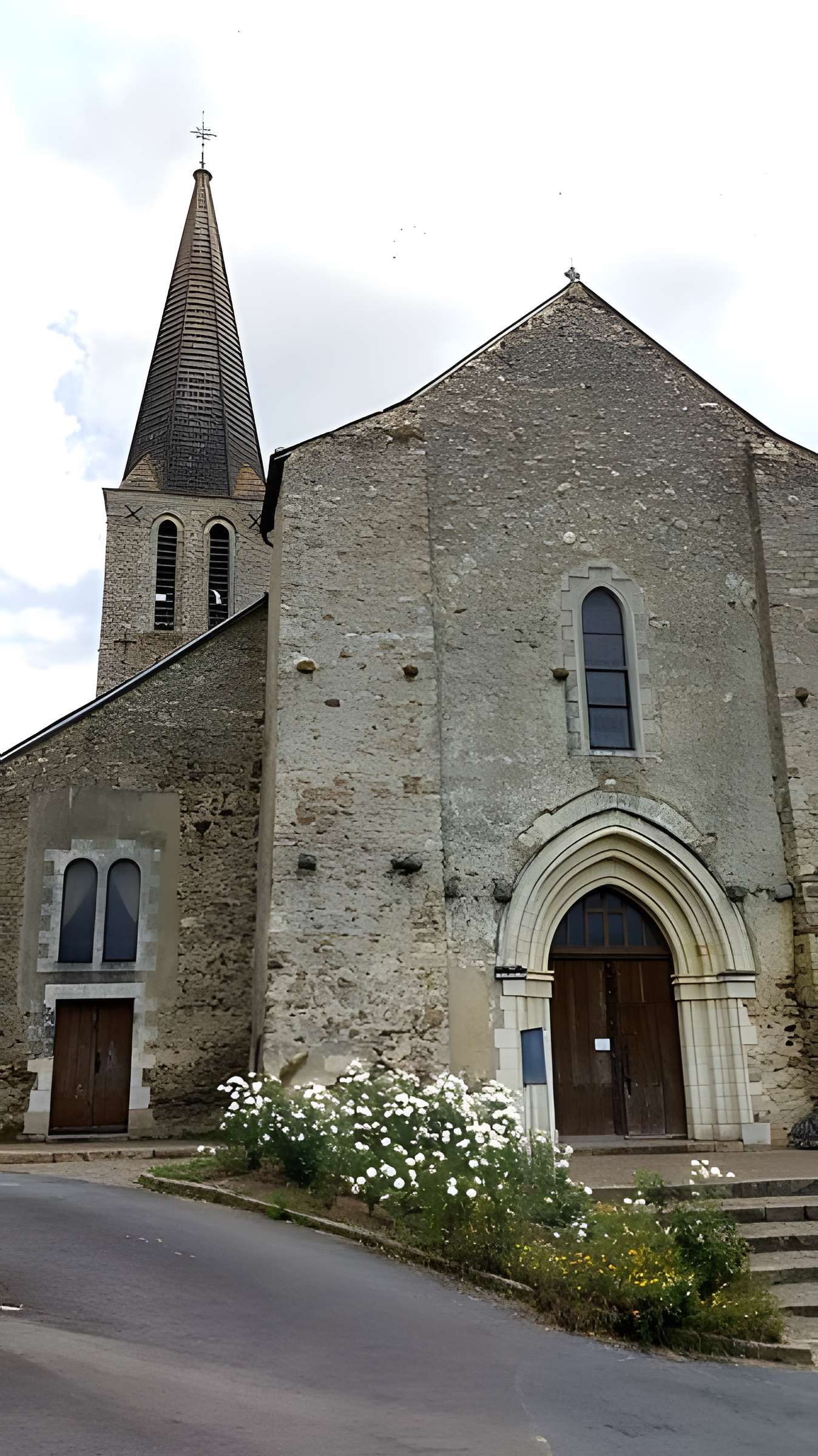 Église Notre-Dame de Châteauneuf-sur-Sarthe