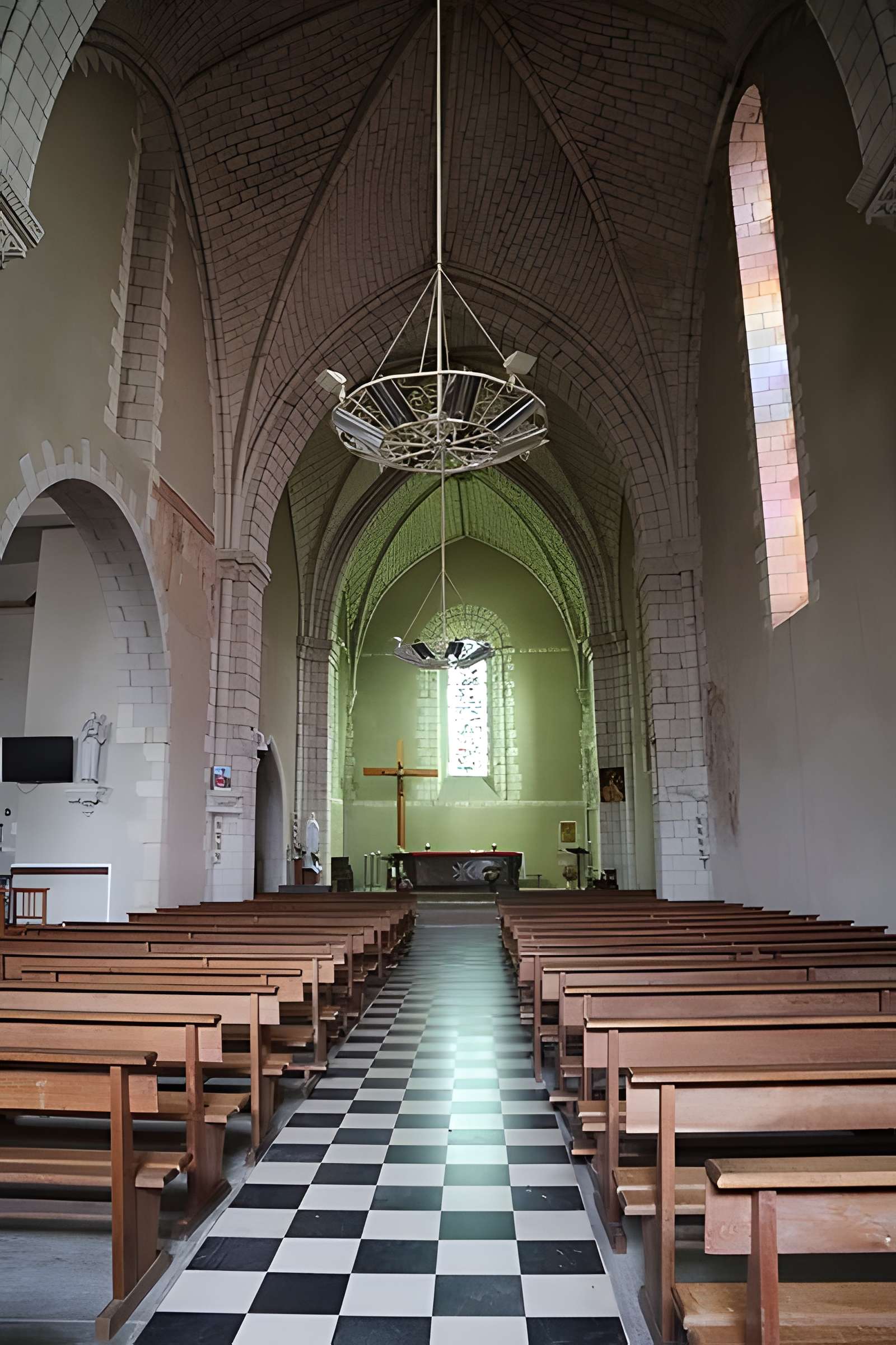 Église Notre-Dame de Châteauneuf-sur-Sarthe