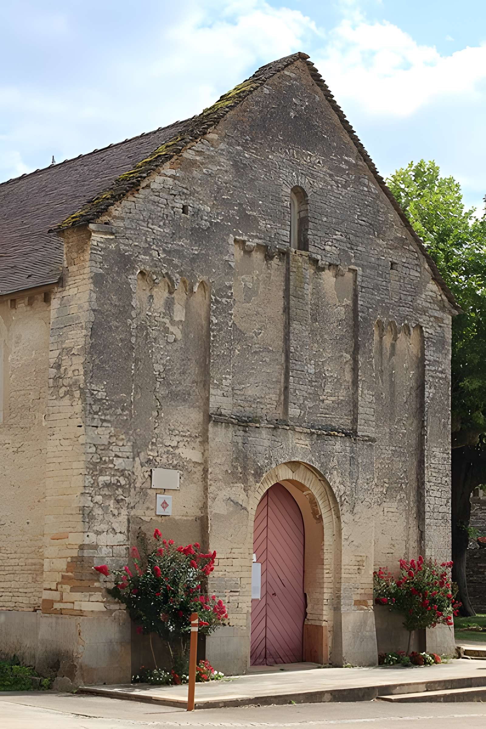 Église Notre-Dame de Clessé