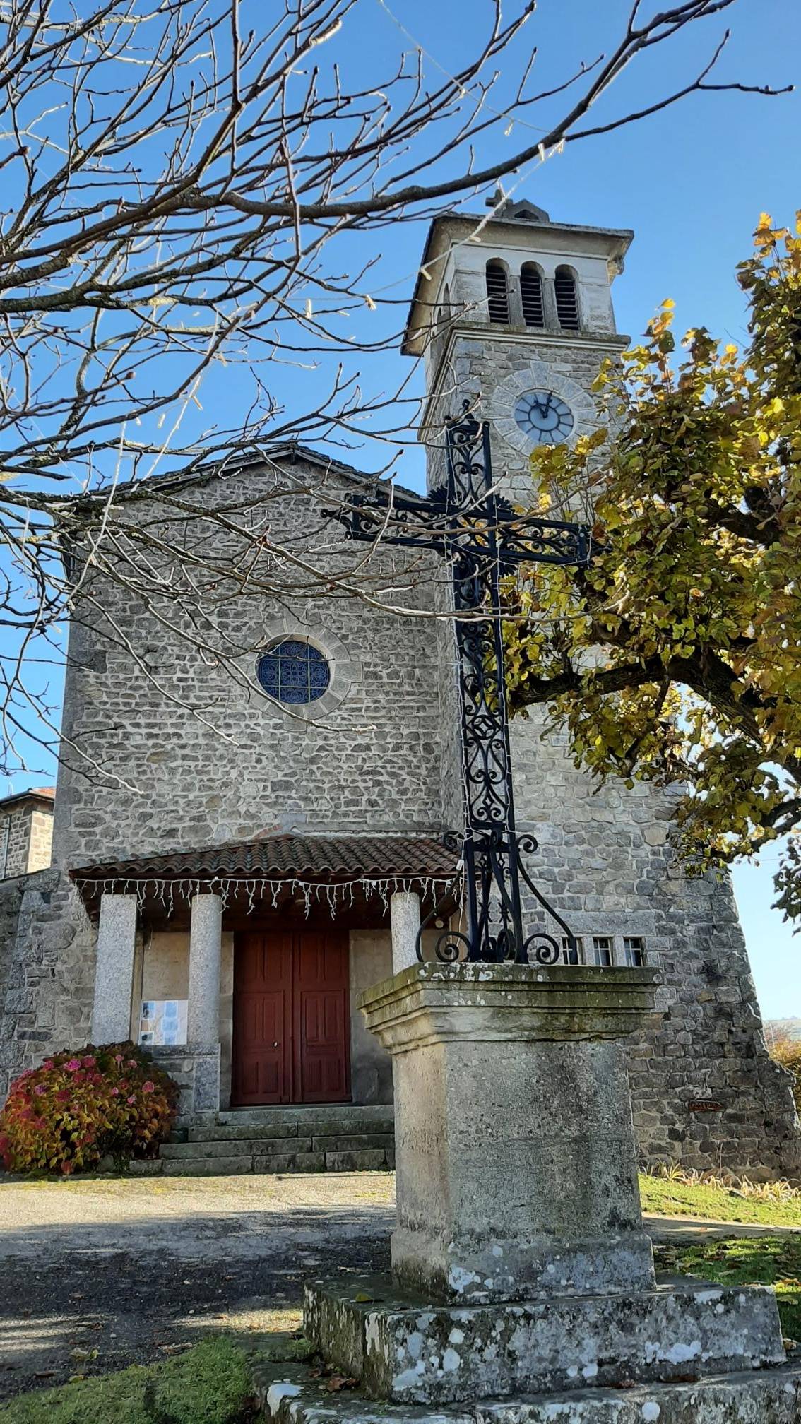 Photo de Saint Joseph's Church of La Gimond