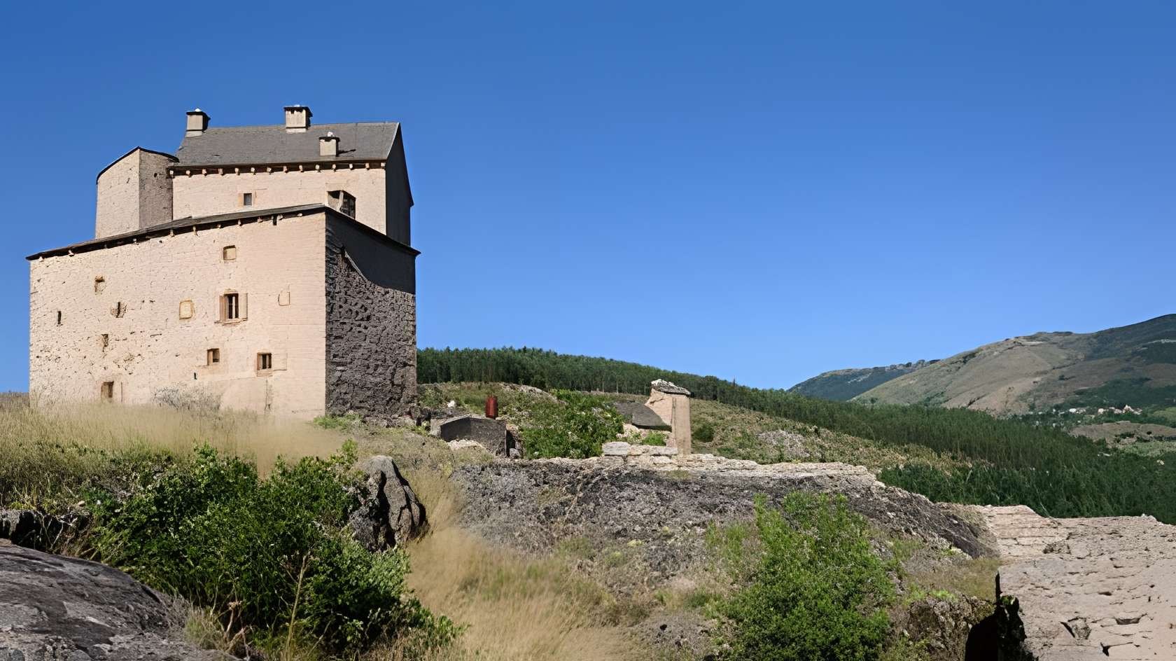 Château de Miral 