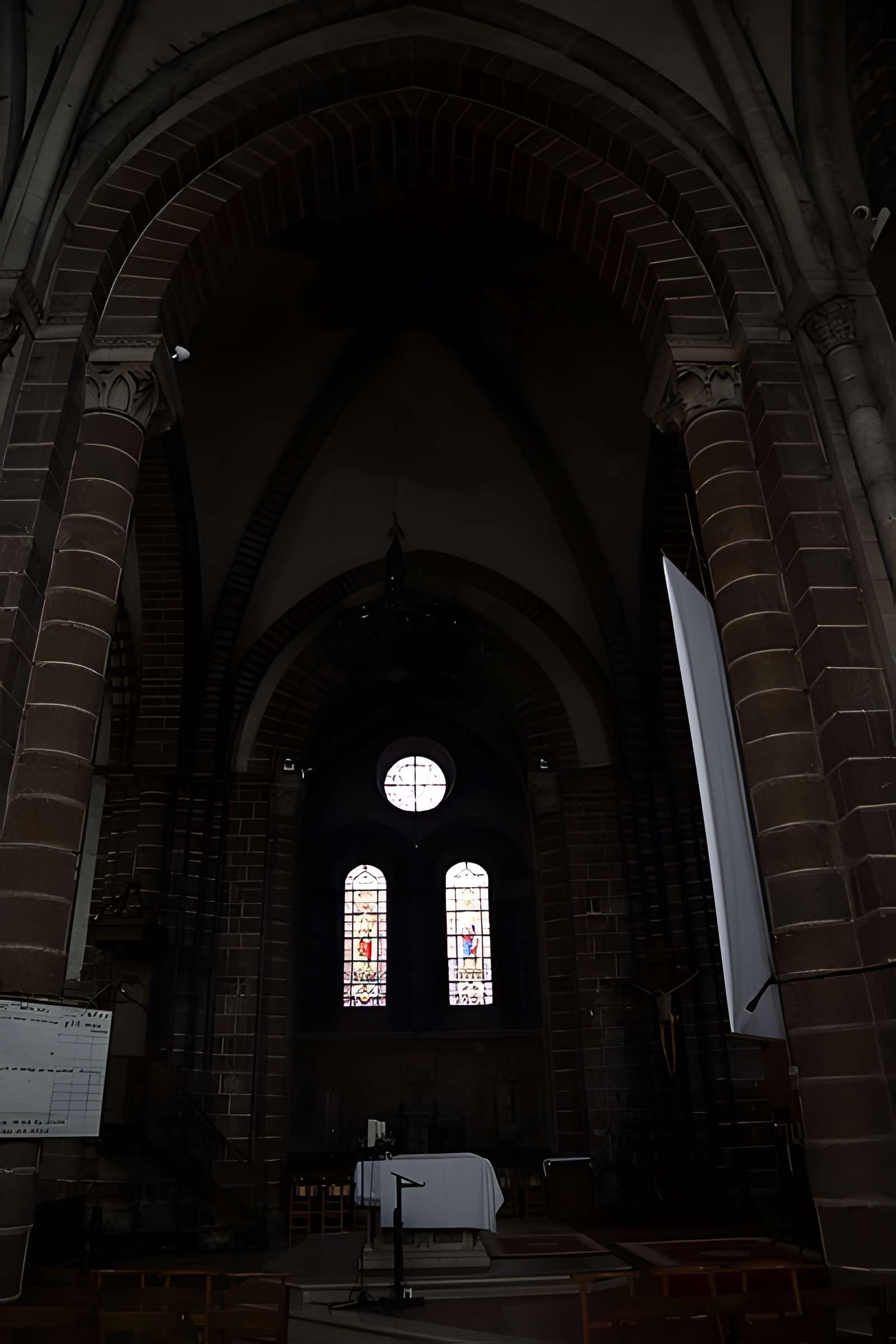 Église Notre-Dame de Fresnay-sur-Sarthe
