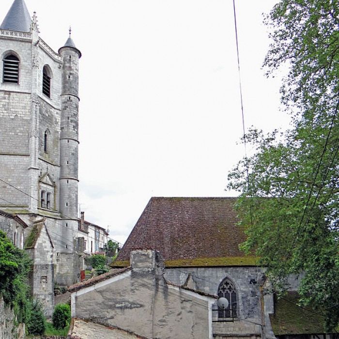 Photo de Église Notre-Dame de Hautefage-la-Tour