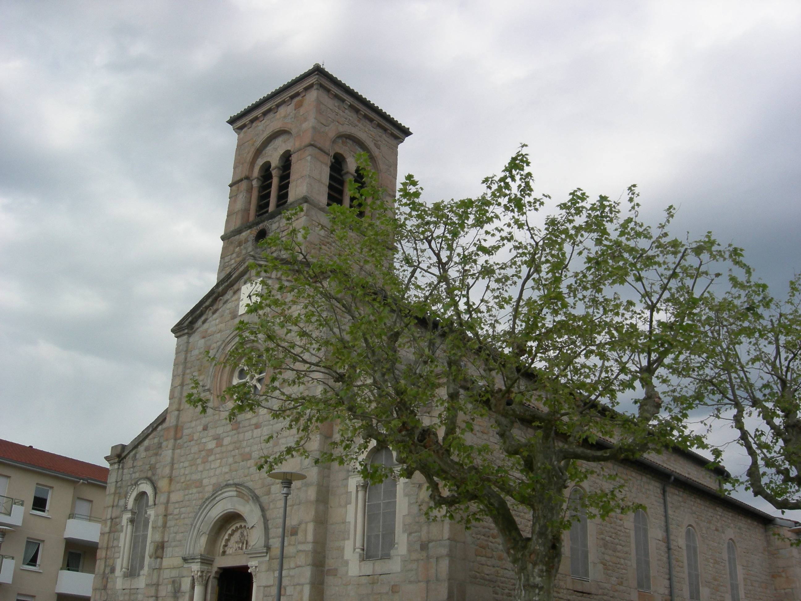 Photo de Église Saint-Prix de Saint-Priest-en-Jarez
