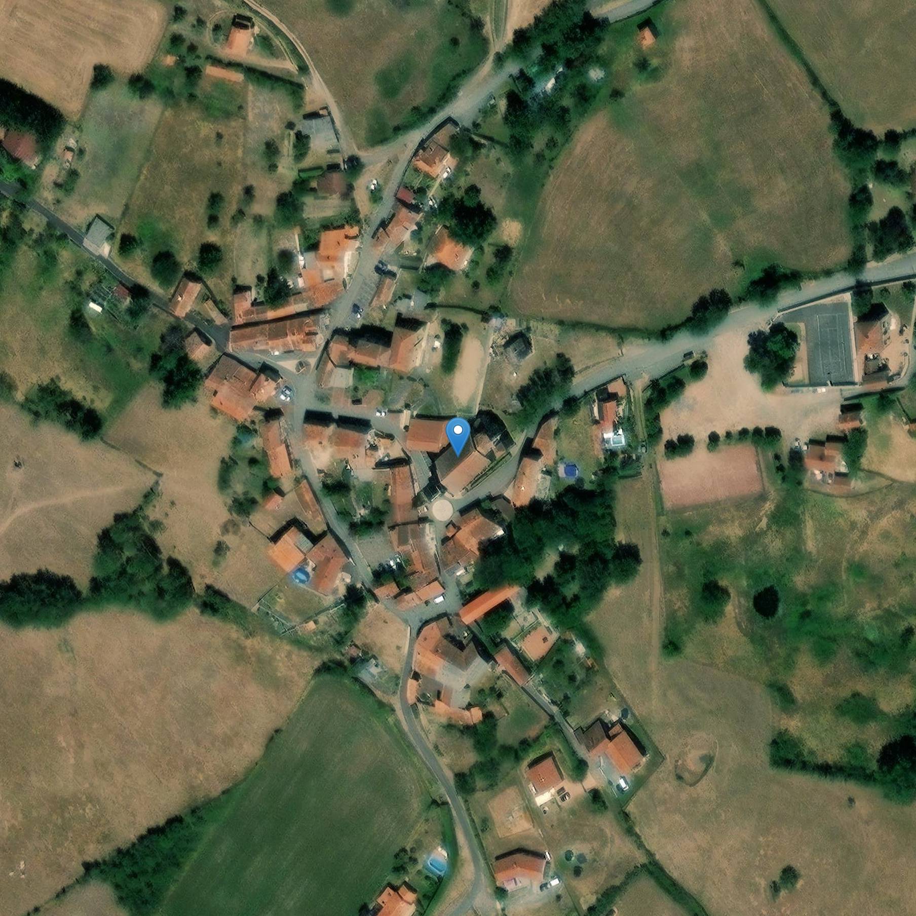 Photo de Kirche Saint-Priest-la-Roche