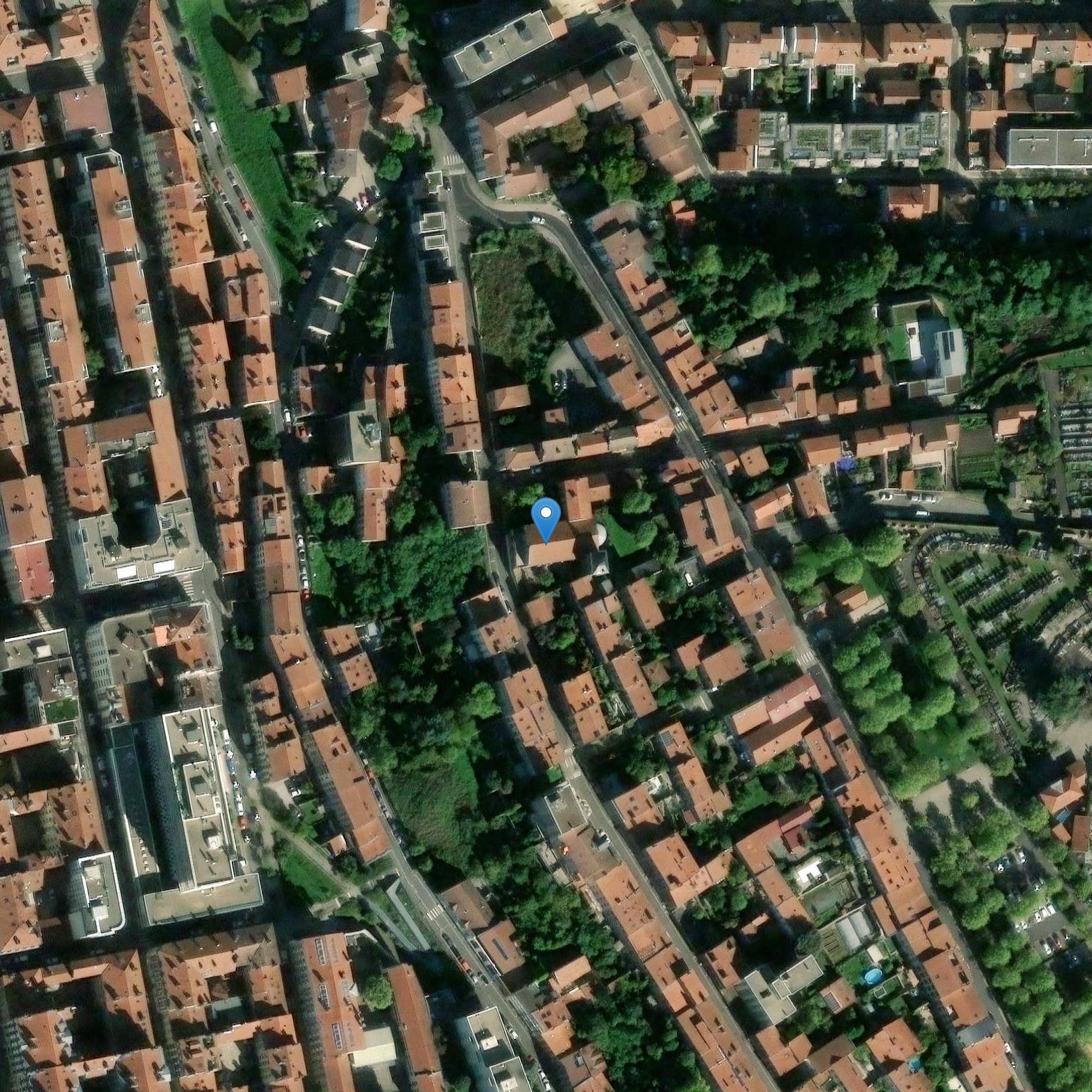 Photo de 圣艾蒂安圣诞教堂