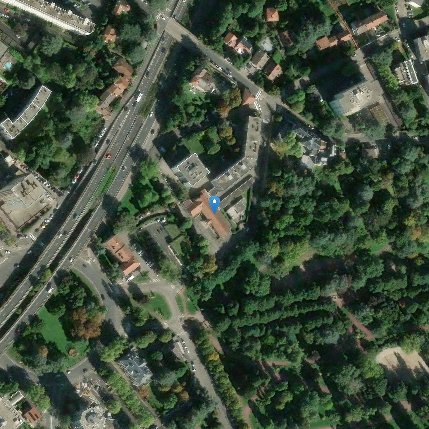 Photo de Chiesa di Santa Teresa del Rond-Point