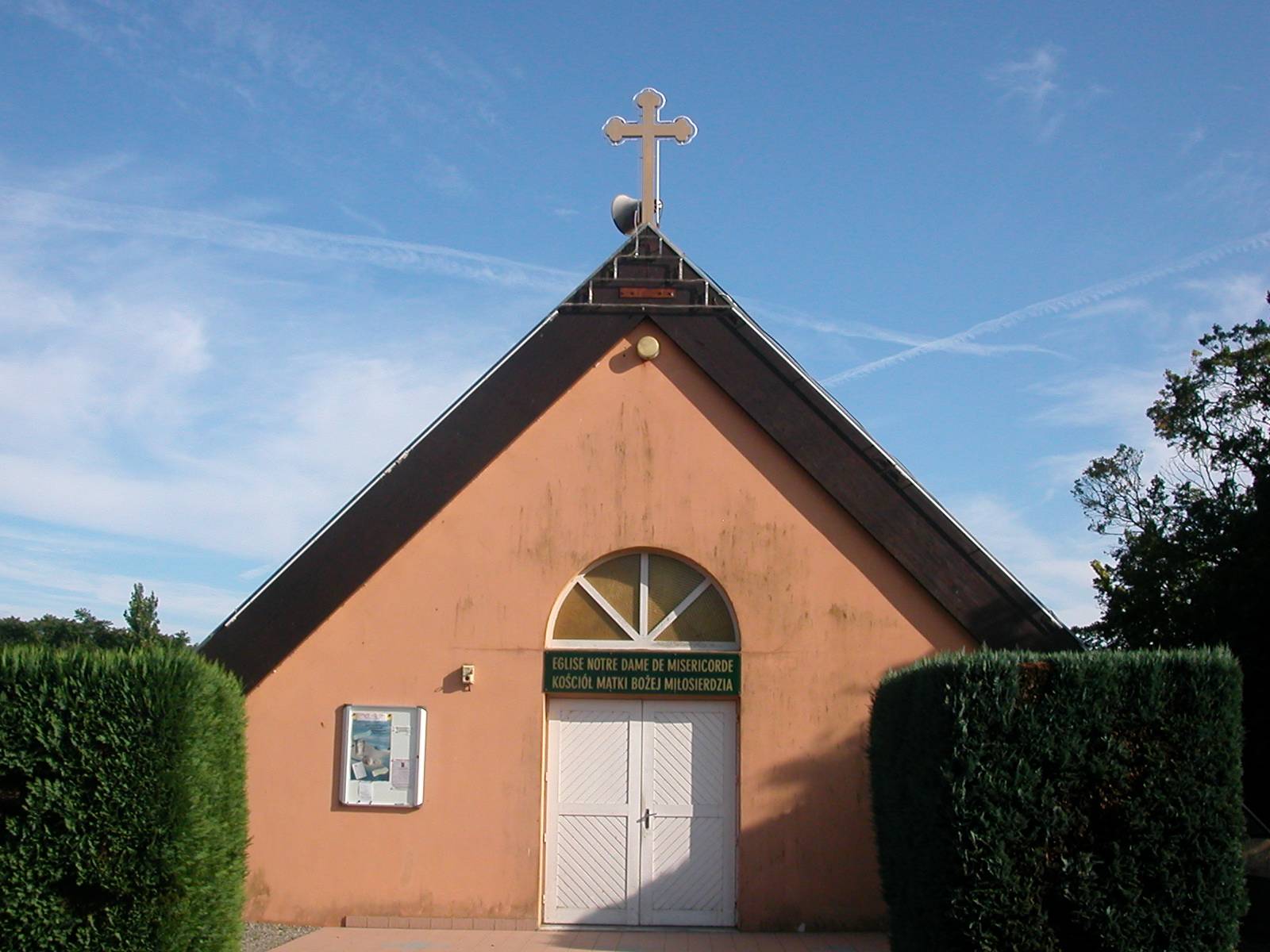 Photo de Notre-Dame-de-Miséricorde de Couëron Church