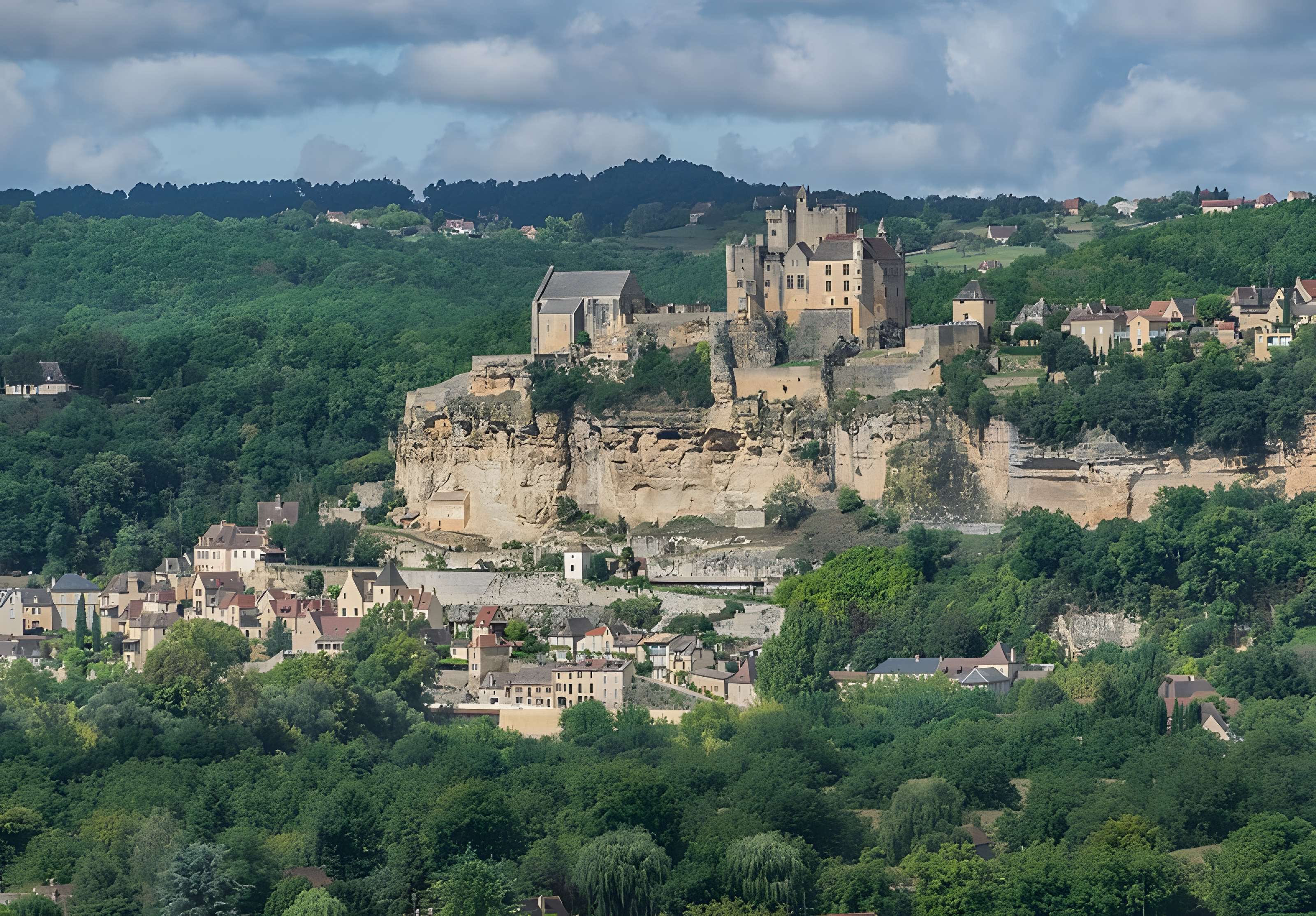 Église Notre-Dame de l'Assomption de Beynac