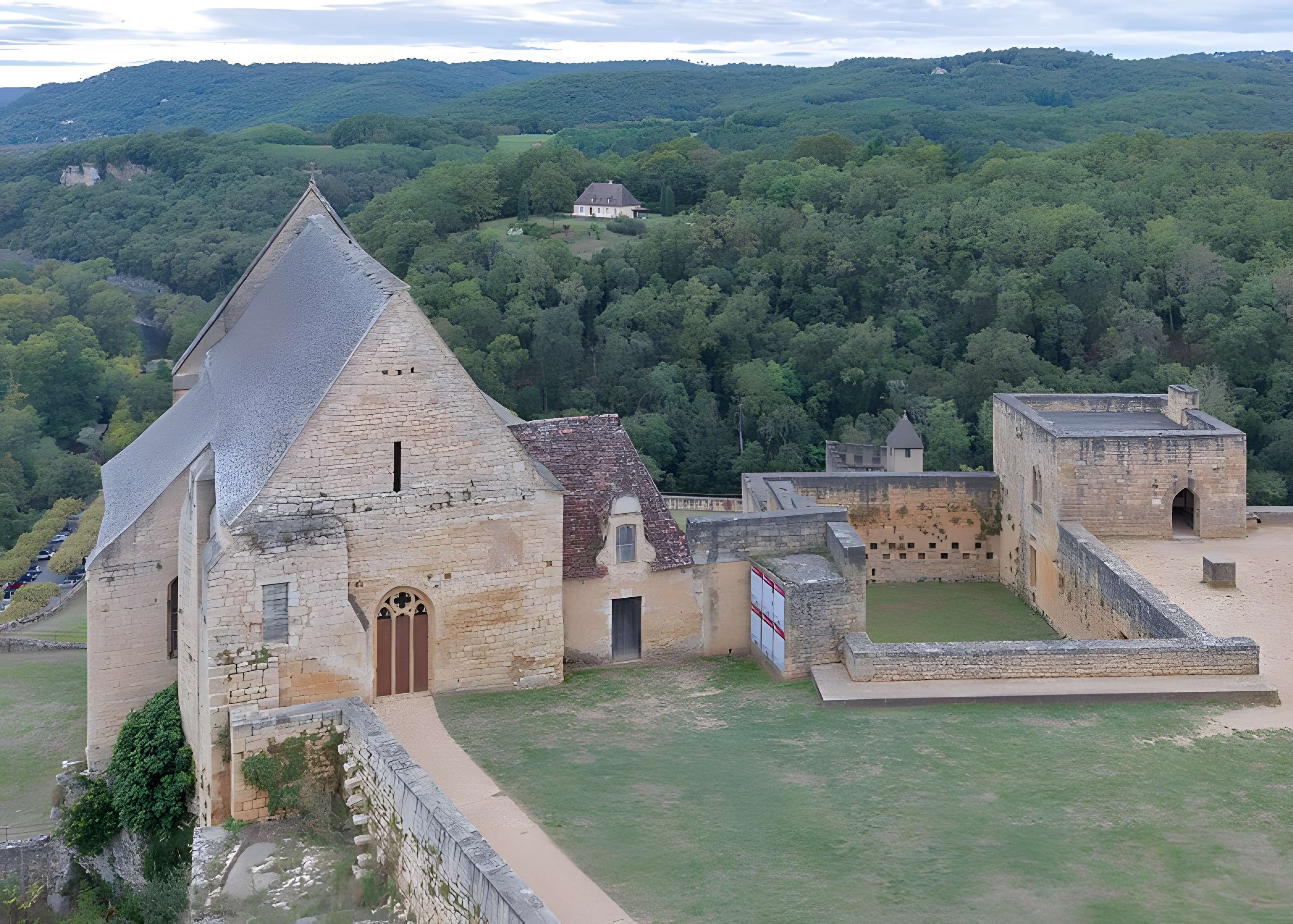 Église Notre-Dame de l'Assomption de Beynac