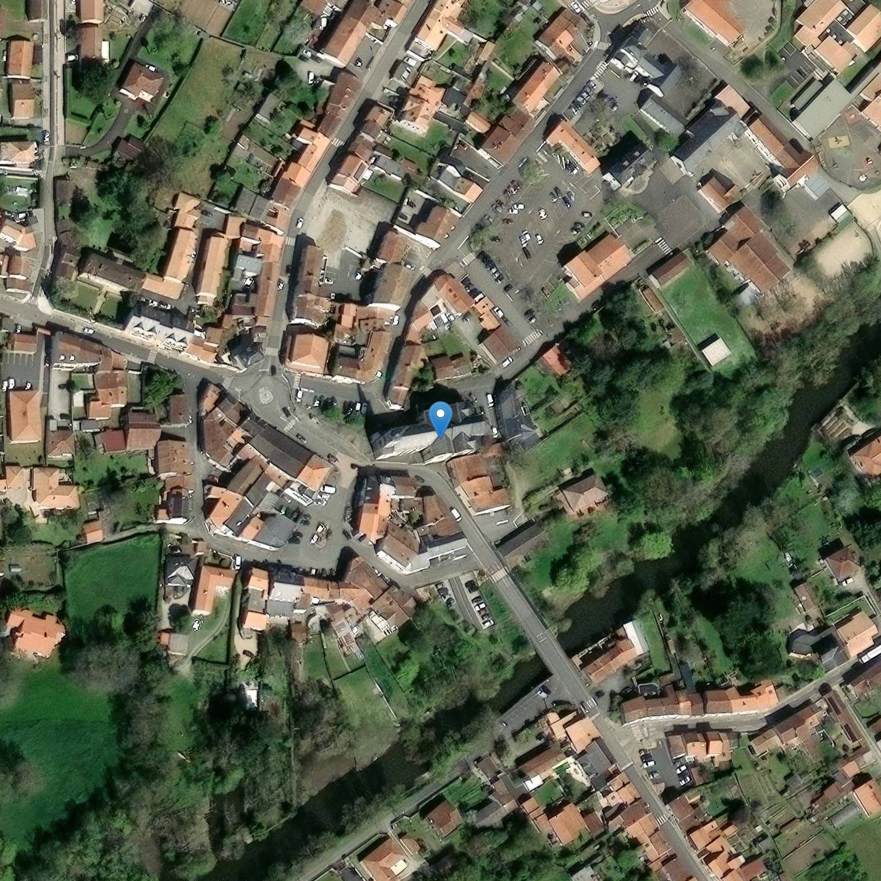 Photo de Sint Martin Kerk van Pont-Saint-Martin