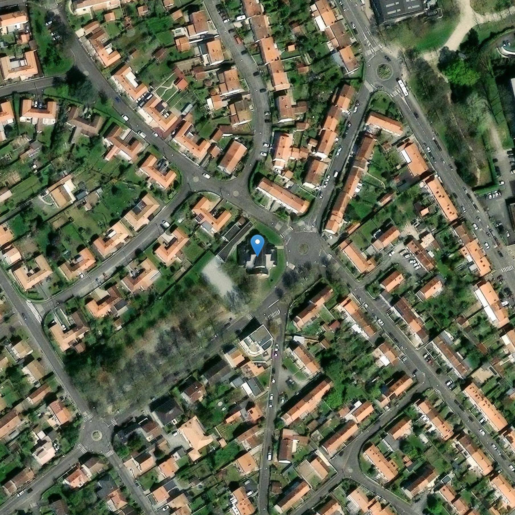 Photo de 圣安德雷·德·下朗德罗教堂