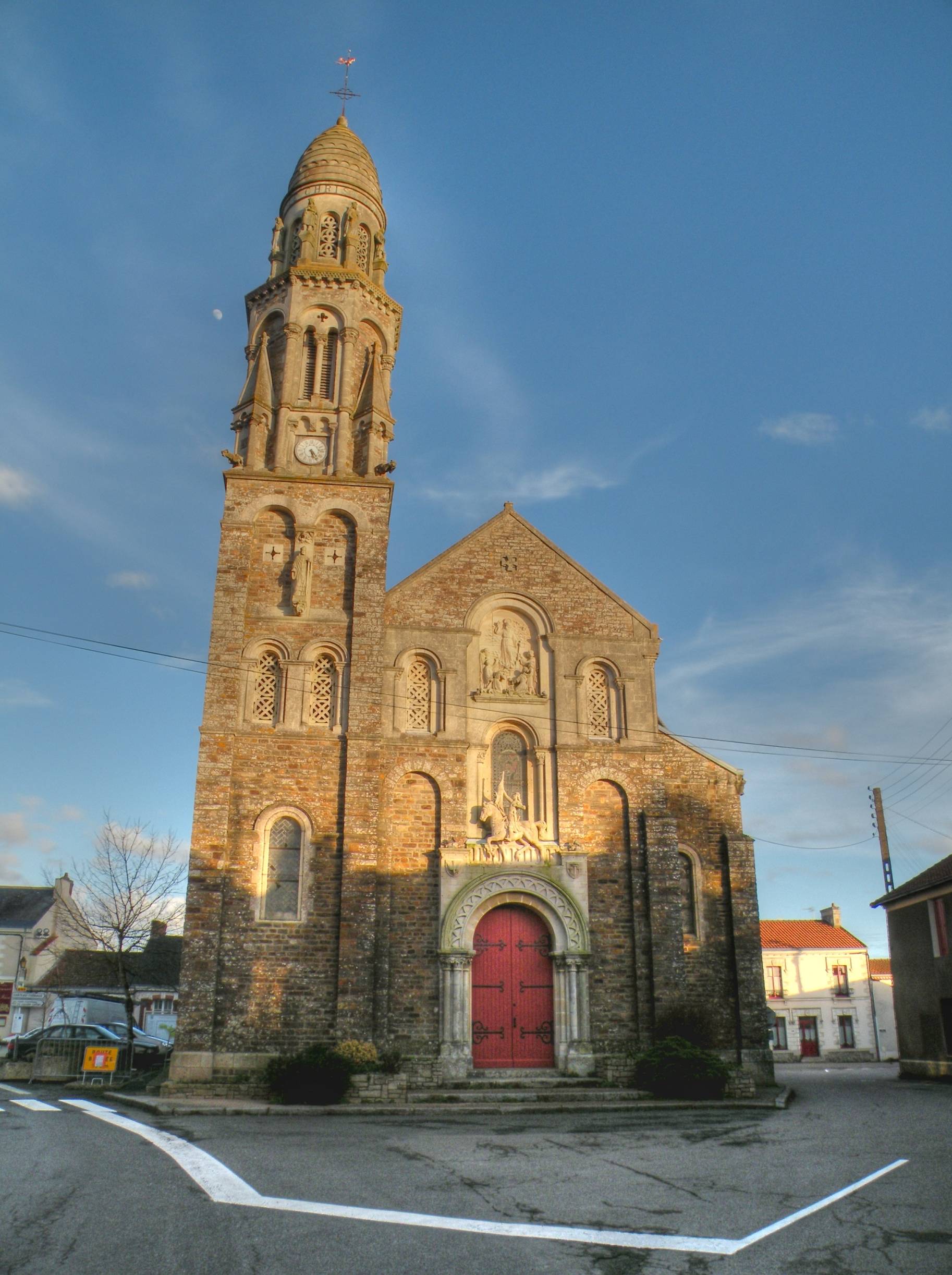 Photo de Église Saint-Hilaire de Saint-Fiacre-sur-Maine