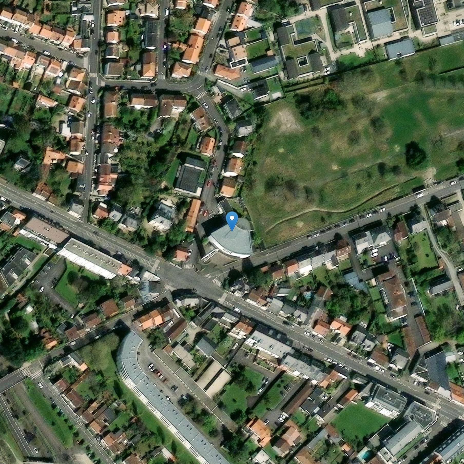 Photo de Sint Jan van La Garillère Kerk