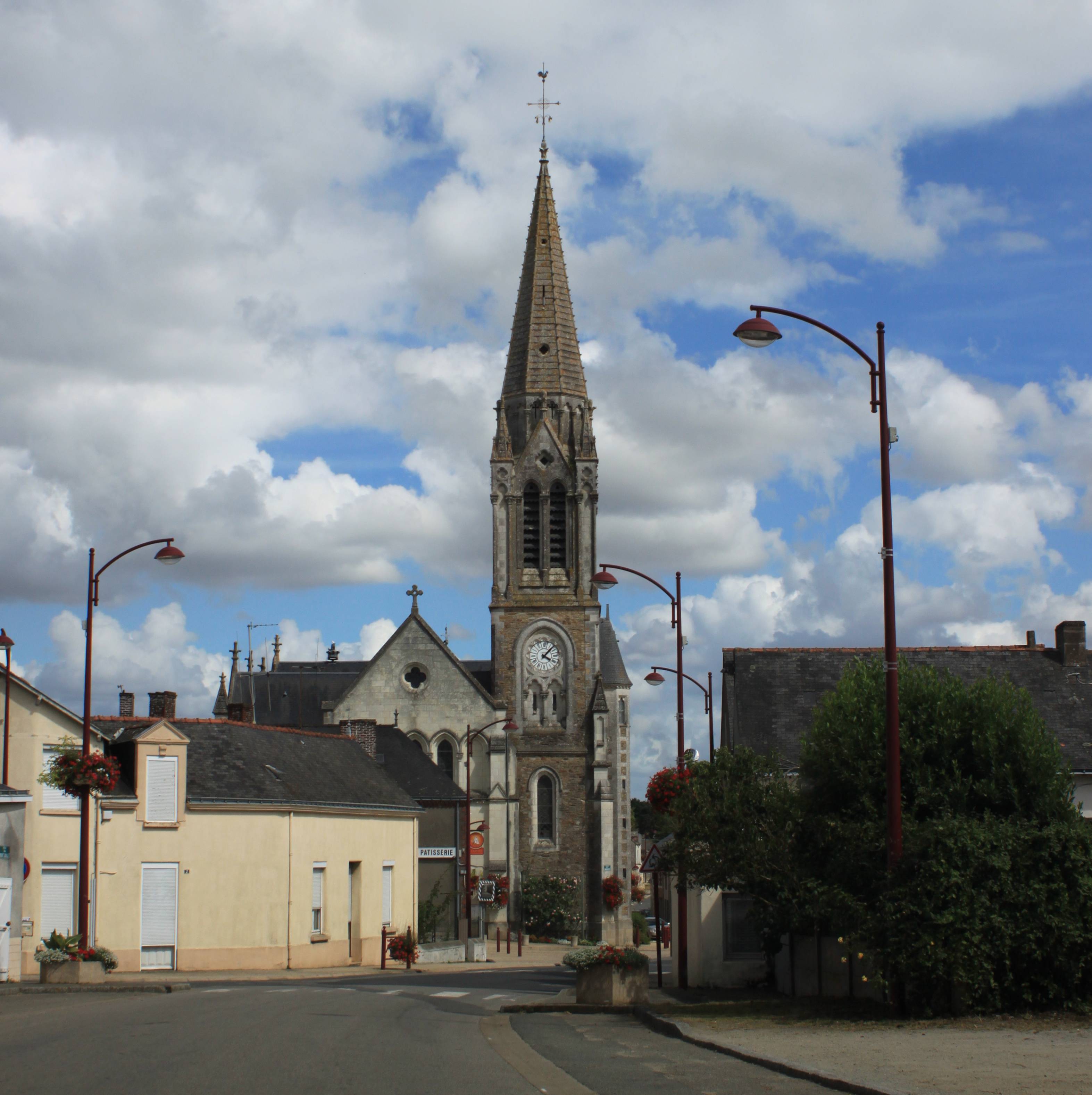 Photo de Église Saint-Melaine des Touches