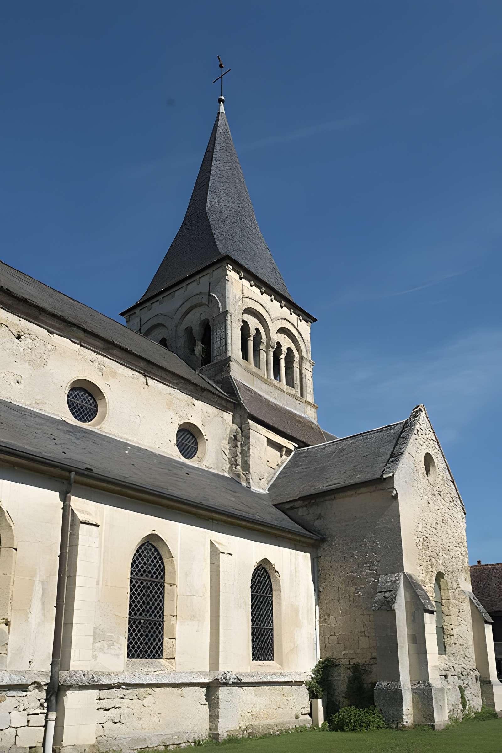 Église Notre-Dame de Monthiers