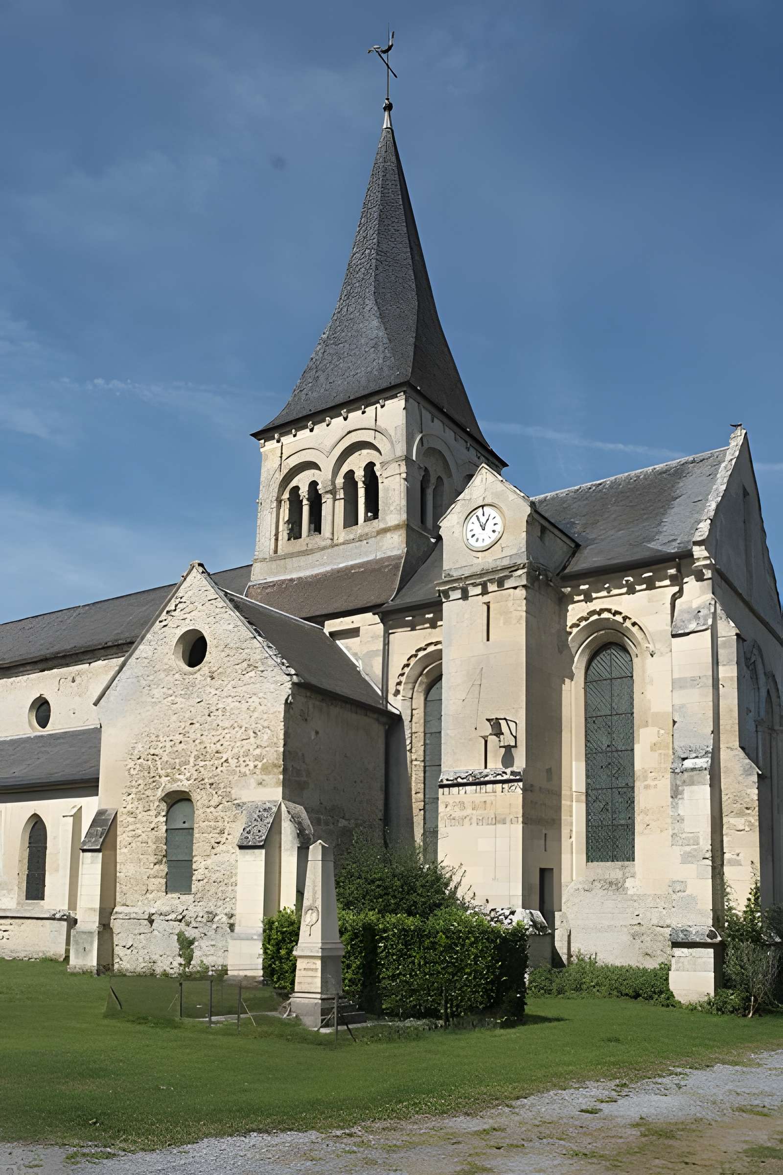 Église Notre-Dame de Monthiers