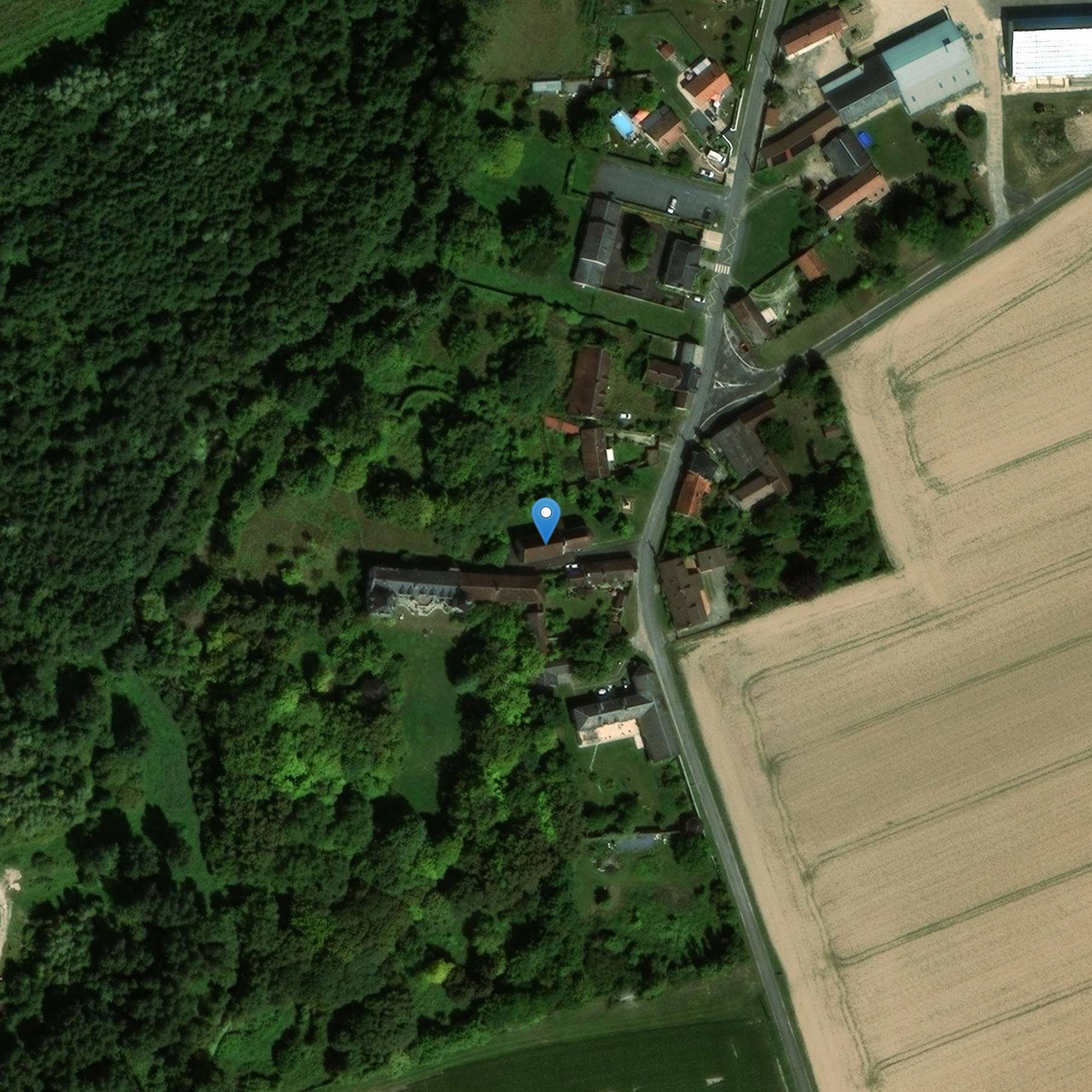 Photo de Église Saint-Pierre-et-Saint-Blaise de Courtempierre