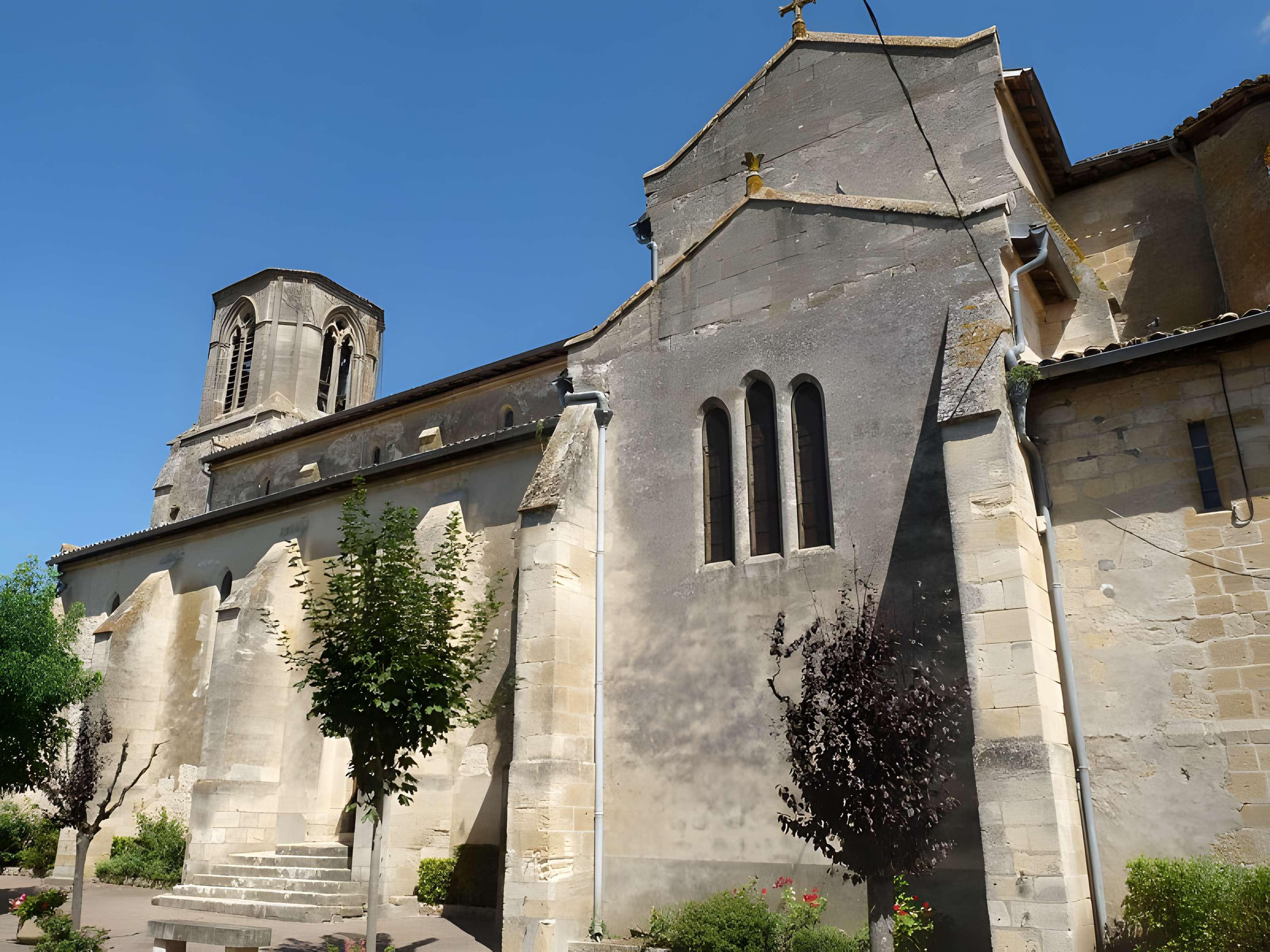 Église Notre-Dame de Sauveterre-de-Guyenne