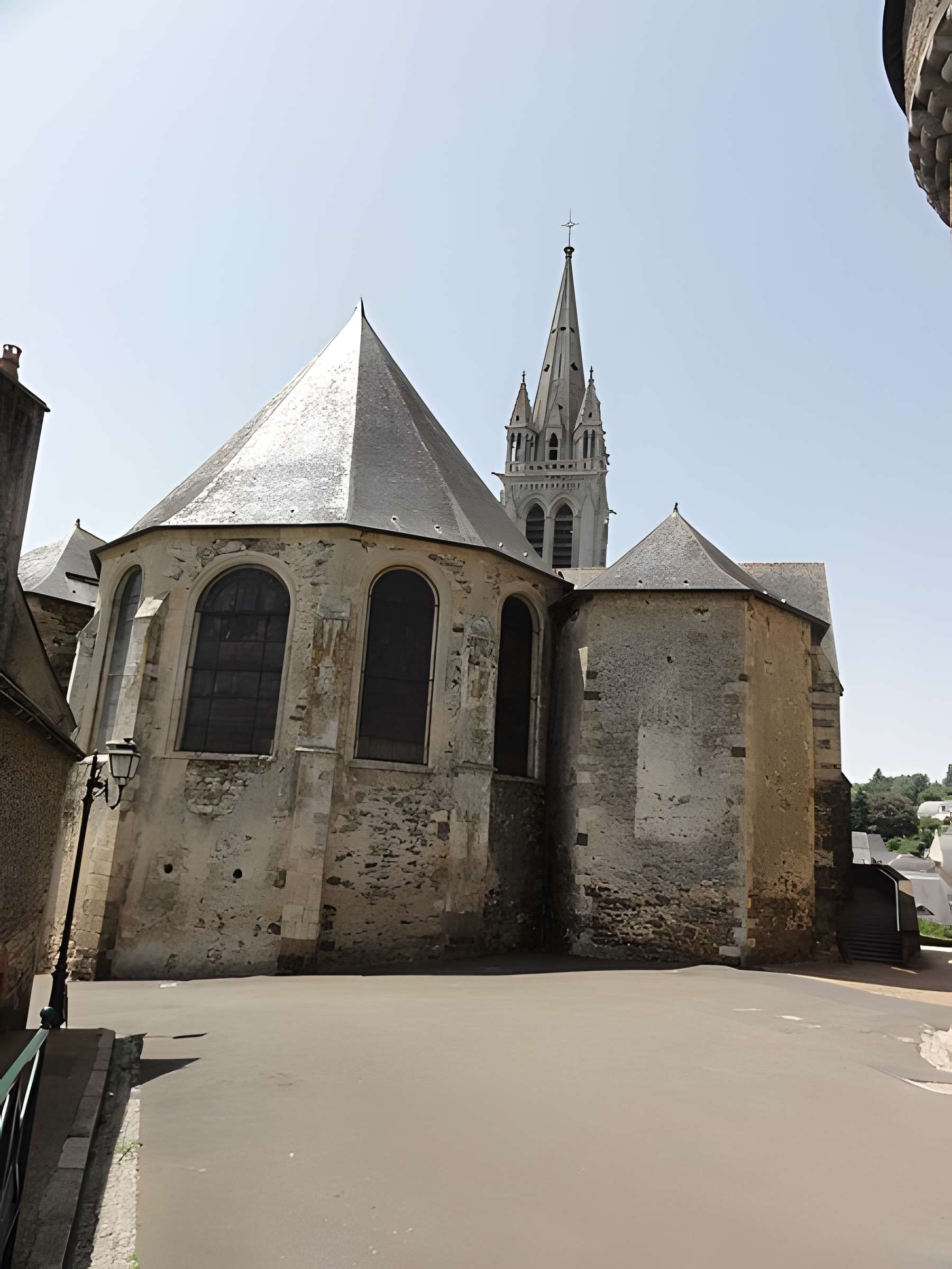 Église Notre-Dame de Sillé-le-Guillaume