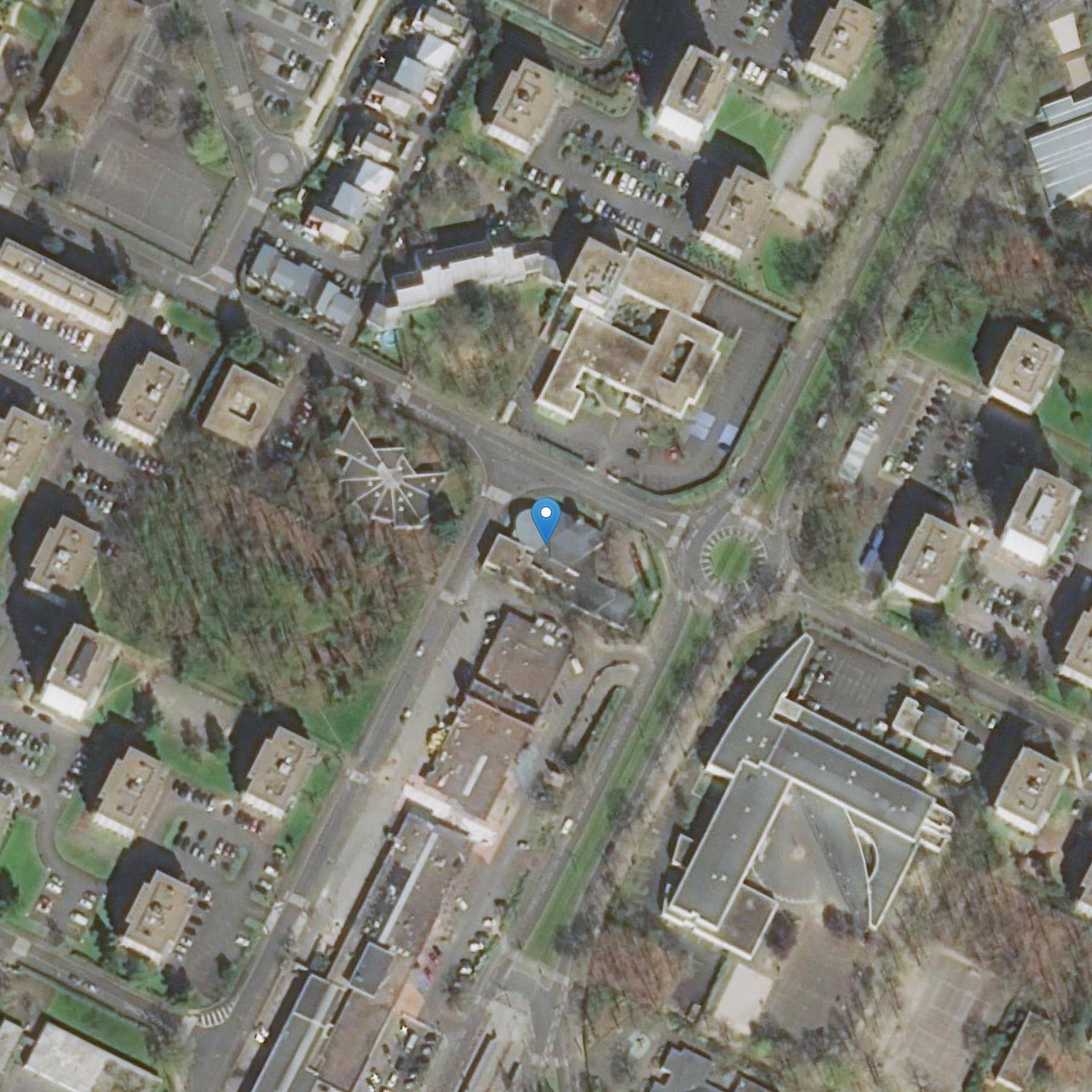 Photo de Kirche von Orléans-la-Source