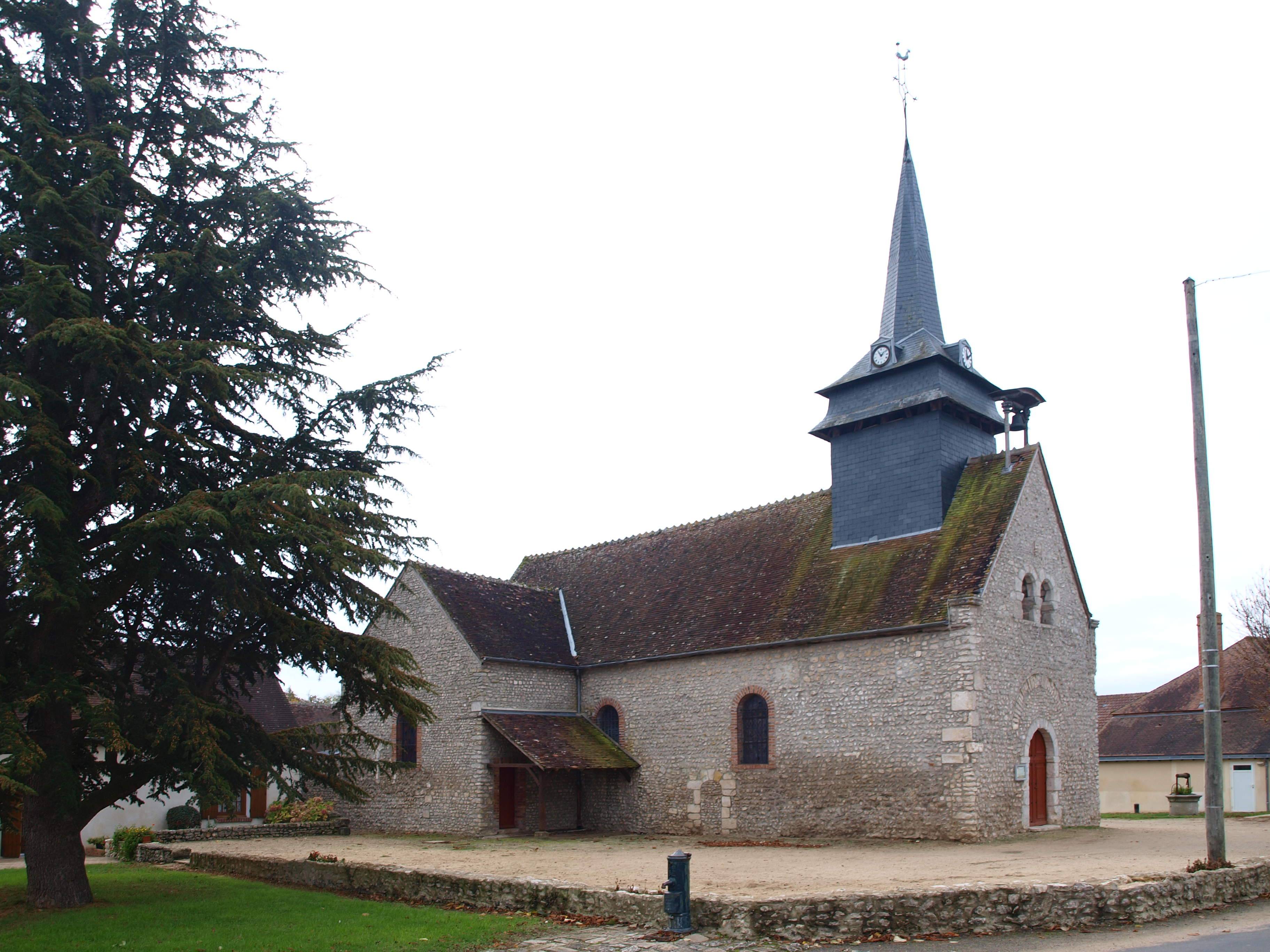 Photo de Chiesa di Saint-Pierre de Pressigny-les-Pins