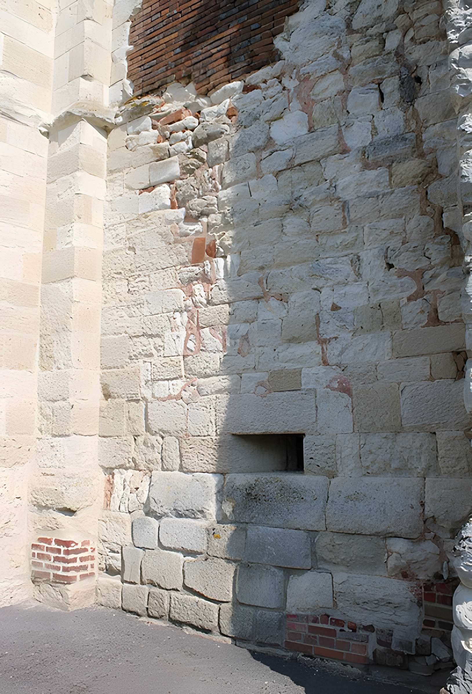 Église Notre-Dame de Tavaux