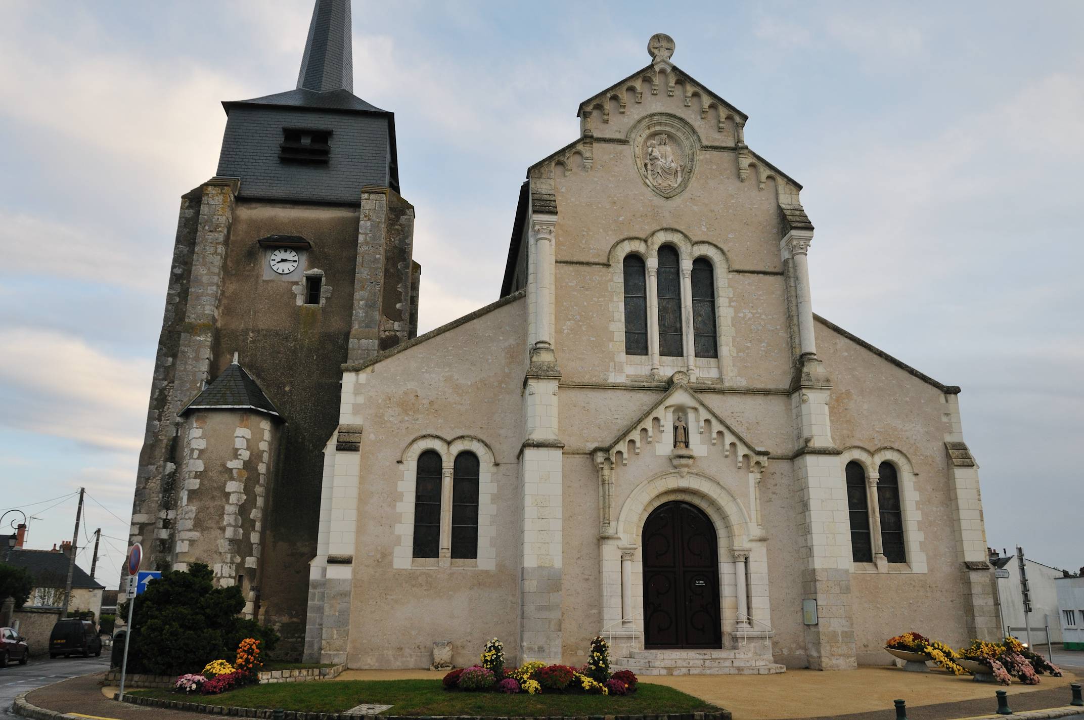 Photo de Iglesia Saint-Aignan-Saint-Patrice de Sandillon