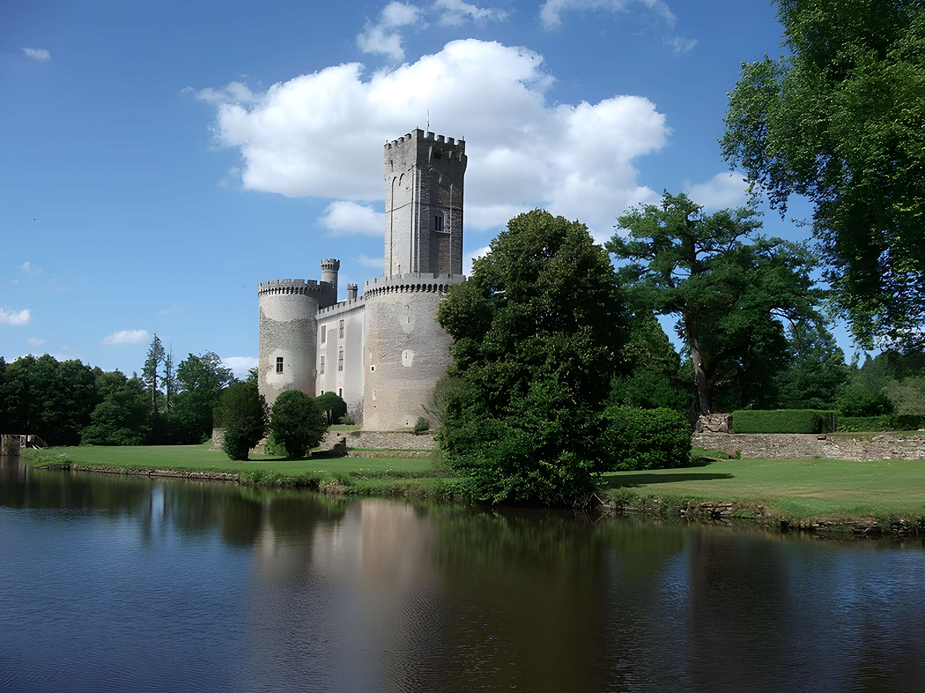 Château de Montbrun
