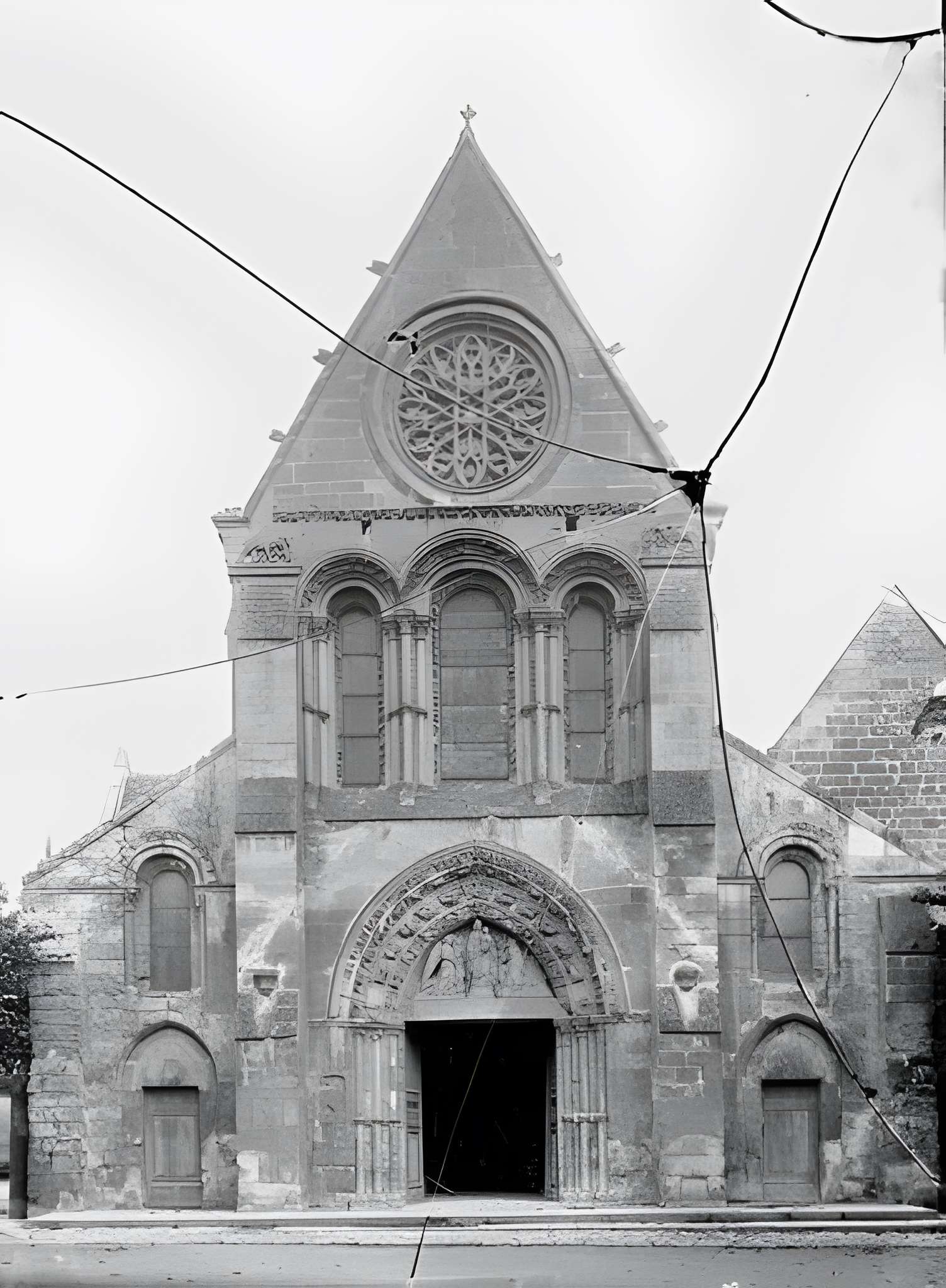 Église Notre-Dame de Vailly-sur-Aisne