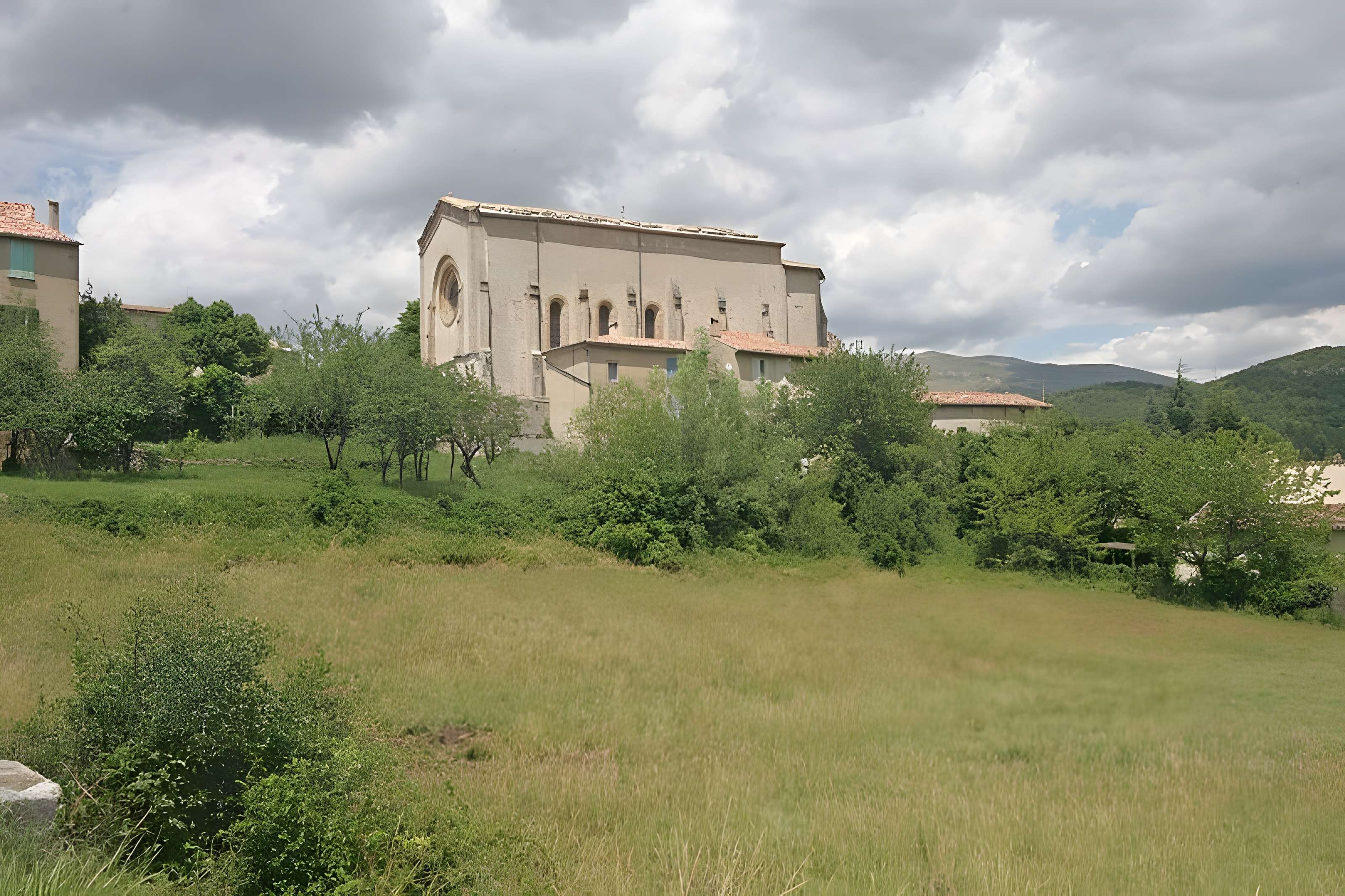 Église Notre-Dame de Vauvert