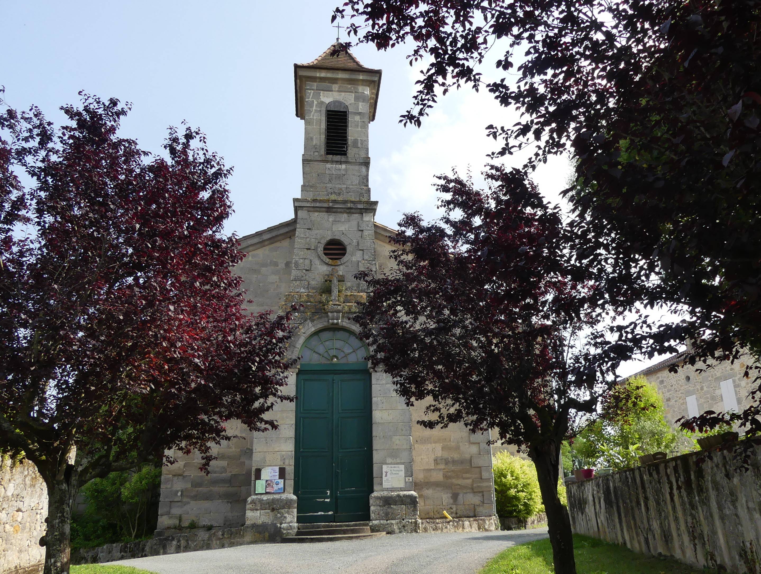 Photo de 卡利尼亚克圣斯蒂芬教堂