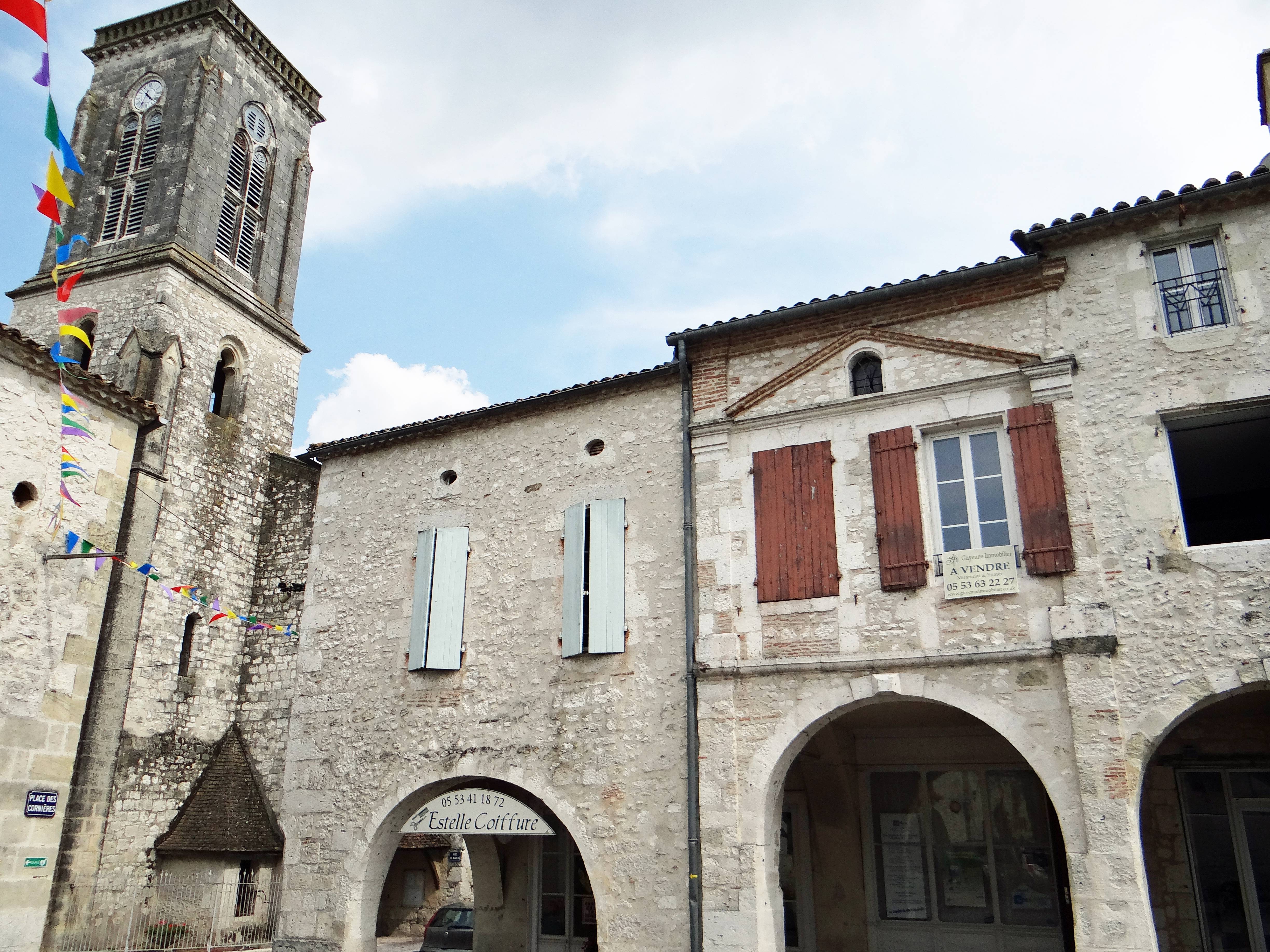 Photo de Kirche von Saint Pierre de Castillonnès