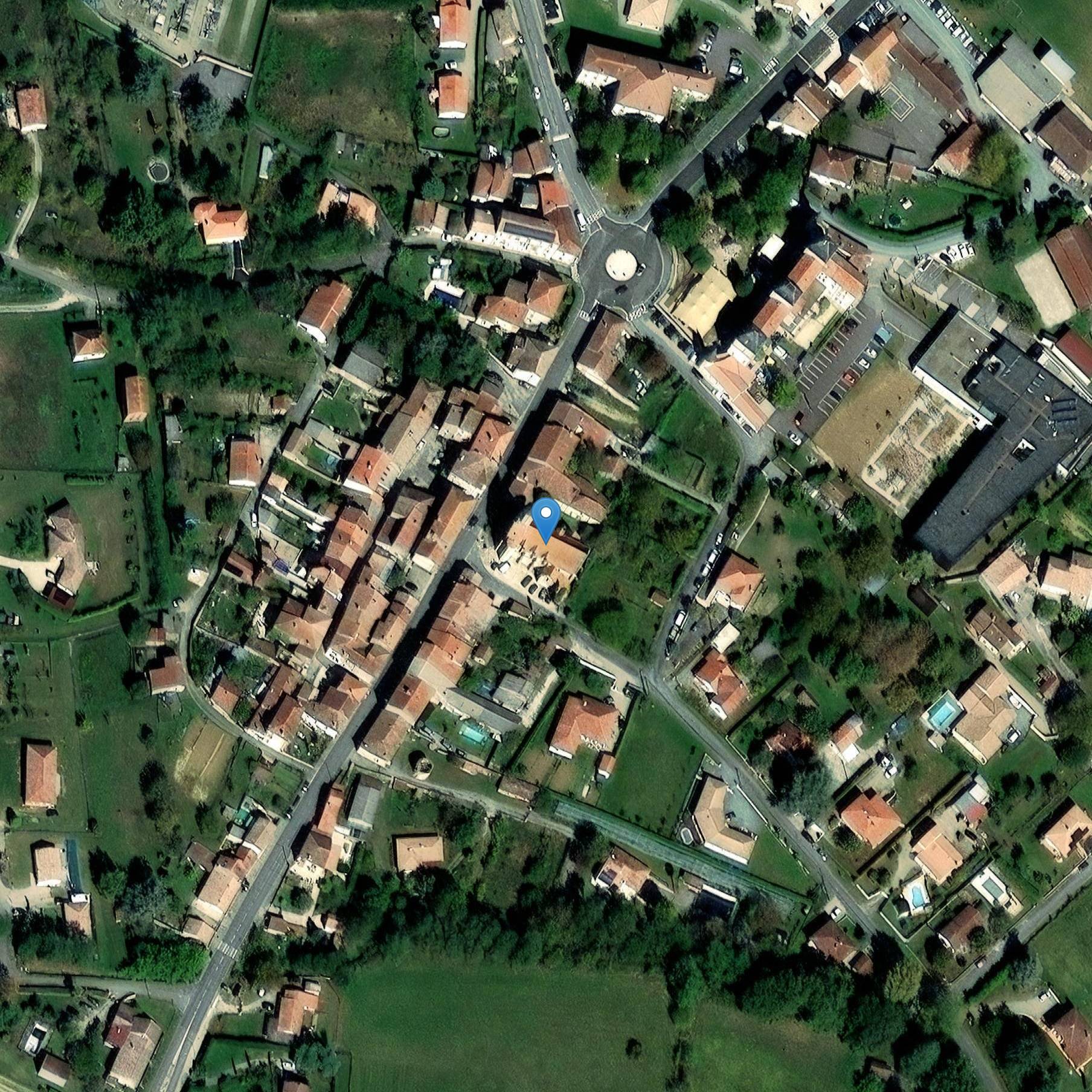 Photo de Kirche St. Cirq von Feugarolles