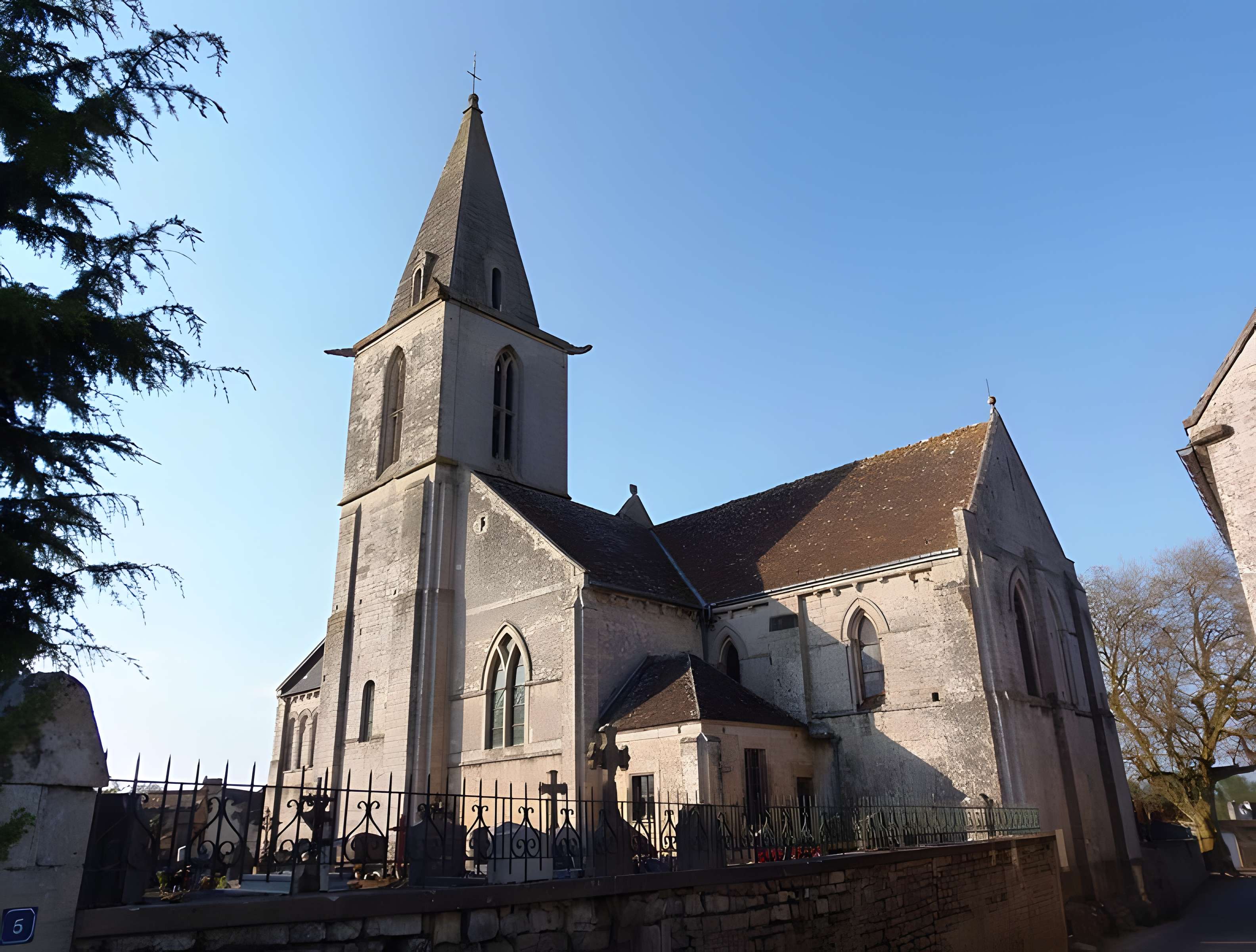 Église Notre-Dame du Fresne-Camilly