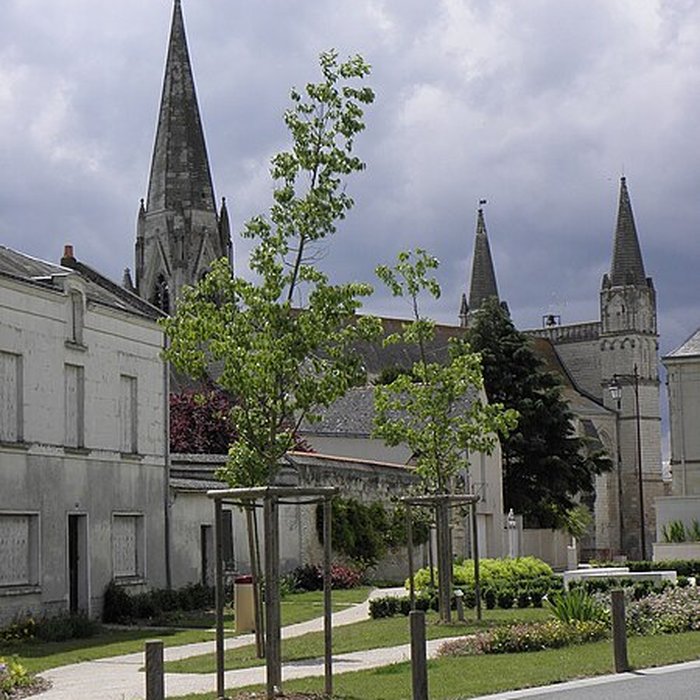 Photo de Église Notre-Dame du Puy-Notre-Dame