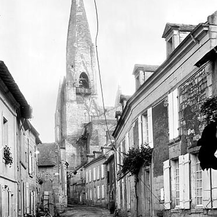 Photo de Église Notre-Dame du Puy-Notre-Dame