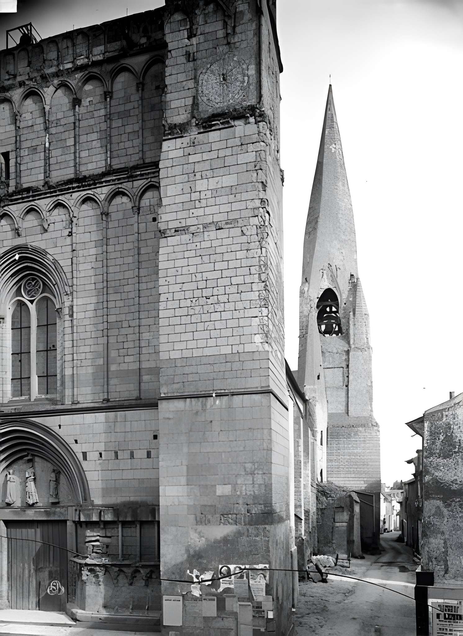 Église Notre-Dame du Puy-Notre-Dame